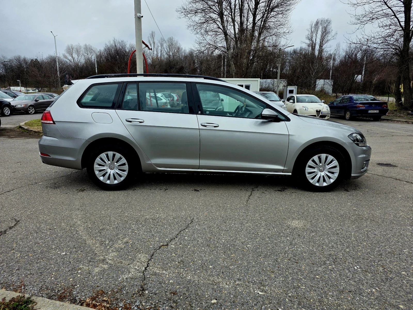 VW Golf Variant 1.6TDI/���������/���������  | Mobile.bg � ����������� 6