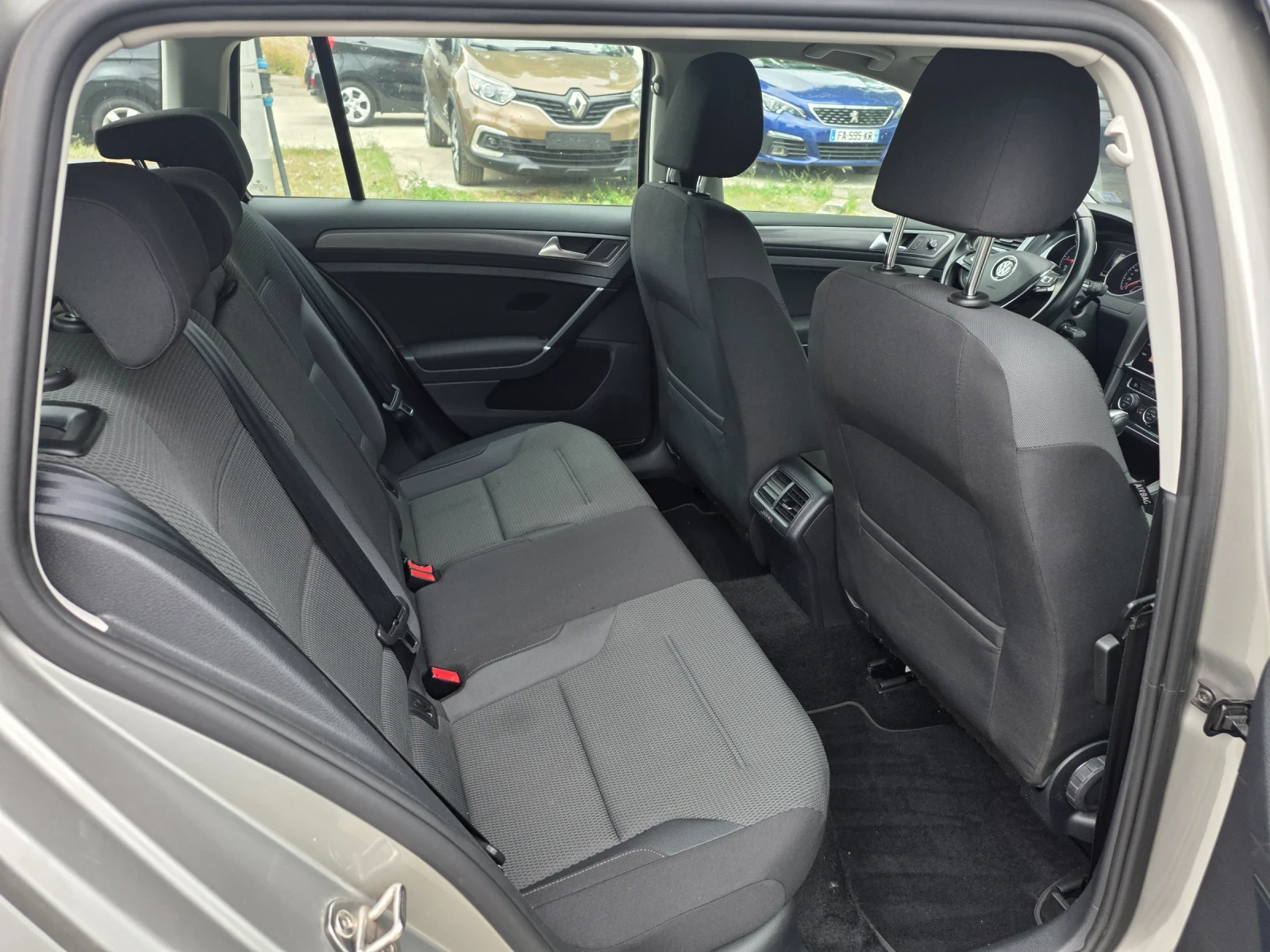VW Golf Variant 1.6TDI/���������/���������  | Mobile.bg � ����������� 11