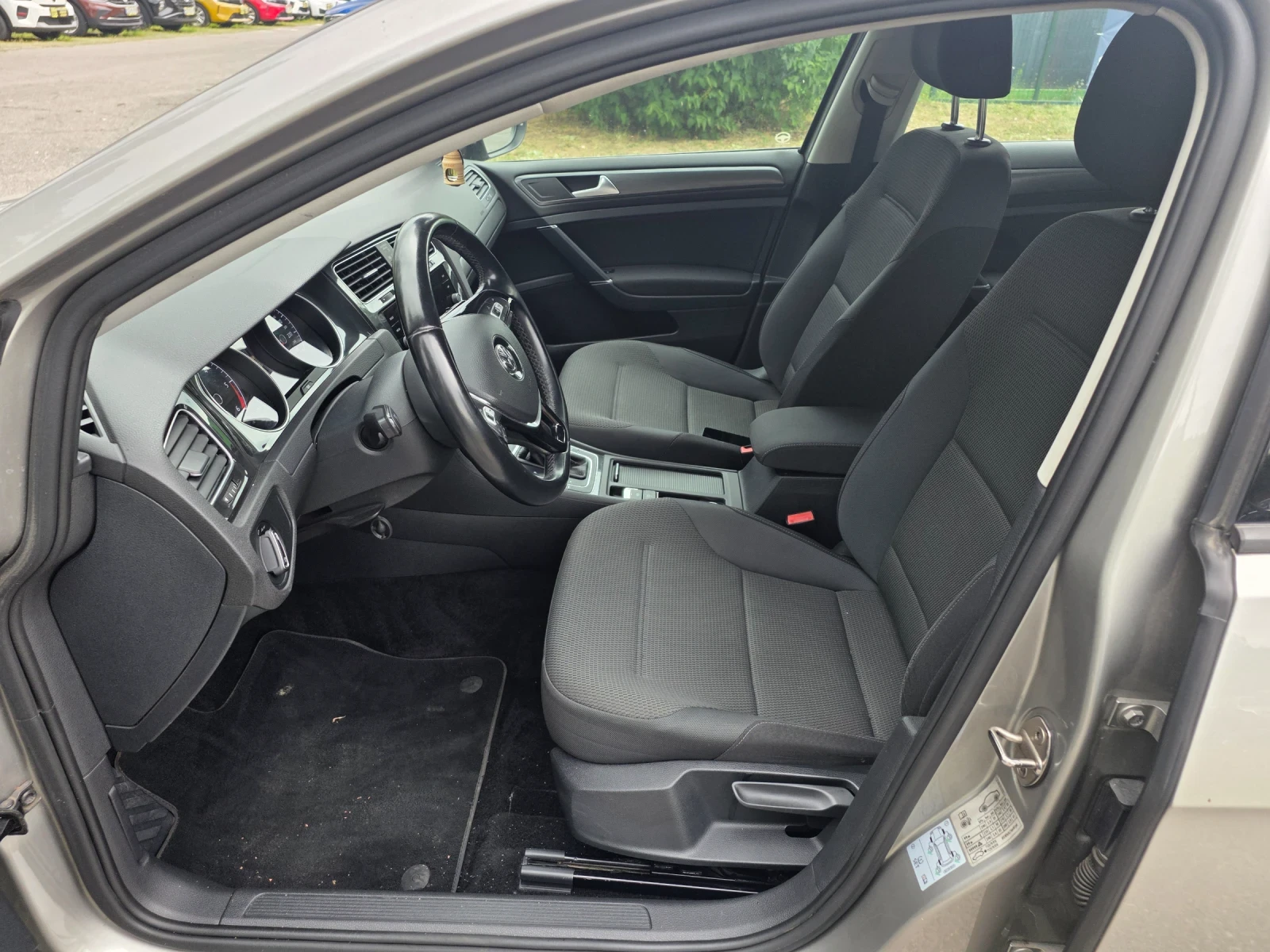 VW Golf Variant 1.6TDI/���������/���������  | Mobile.bg � ����������� 9