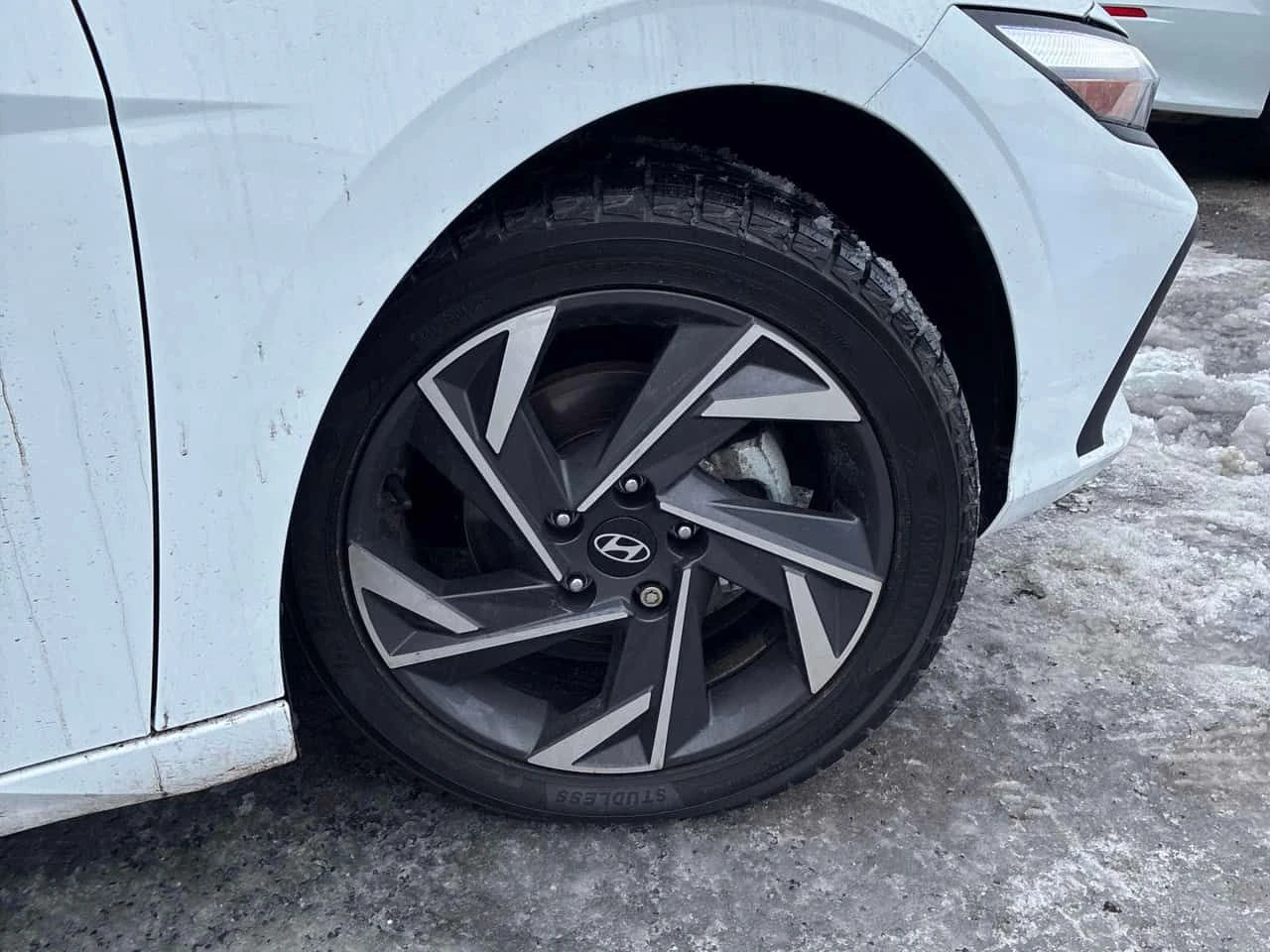 Hyundai Elantra * Preferred * CARFAX * ���� �� �� | Mobile.bg � ����������� 8