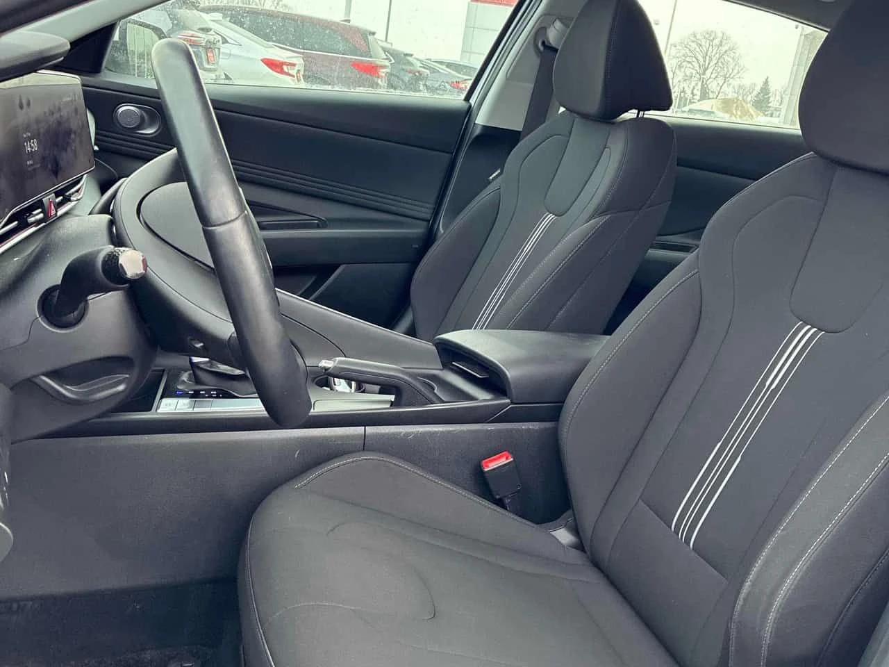 Hyundai Elantra * Preferred * CARFAX * ���� �� �� | Mobile.bg � ����������� 10