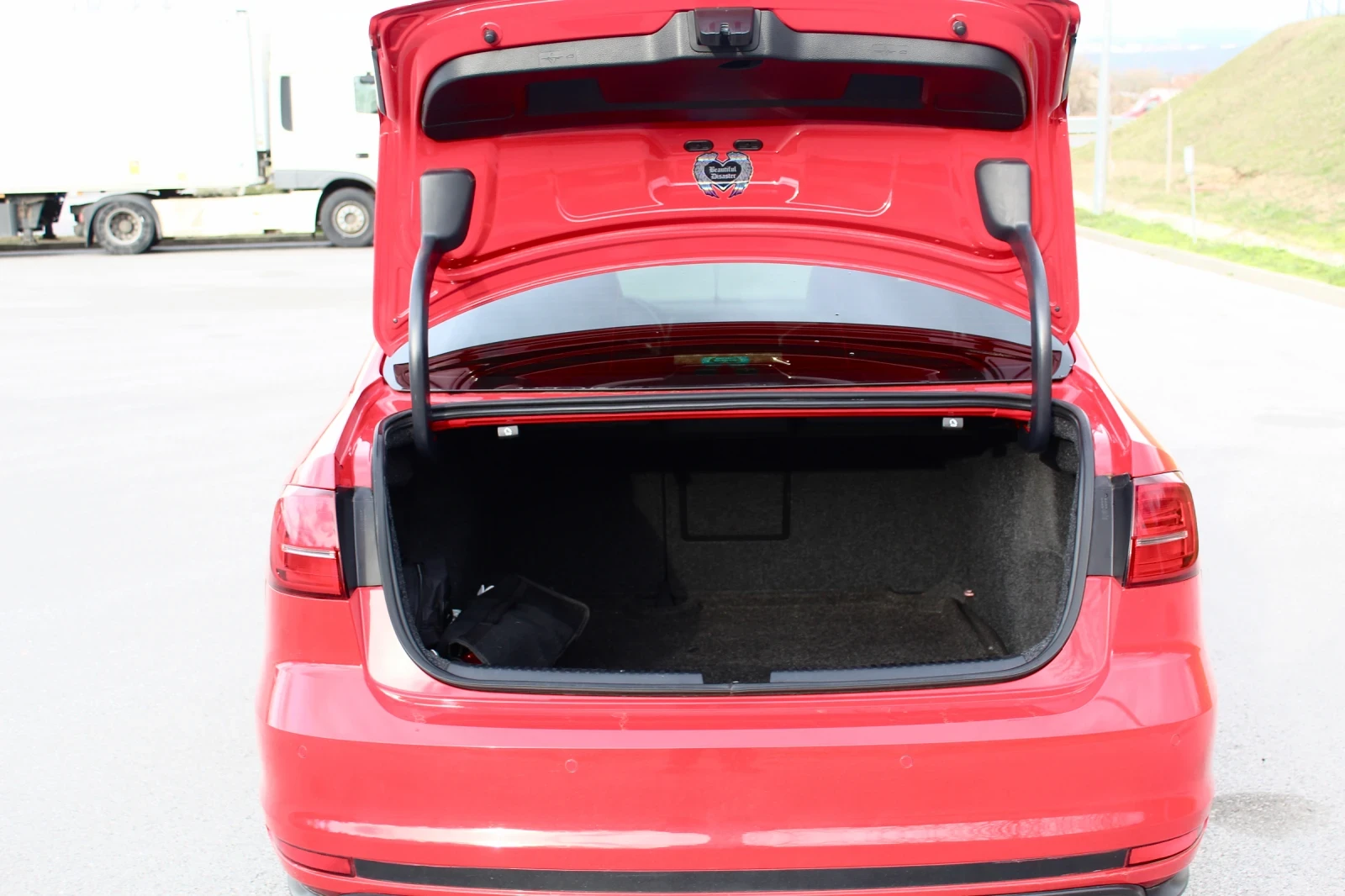 VW Jetta GLI 2018 � 211 �� DSG ������ ����� Park Assist  | Mobile.bg � ����������� 14