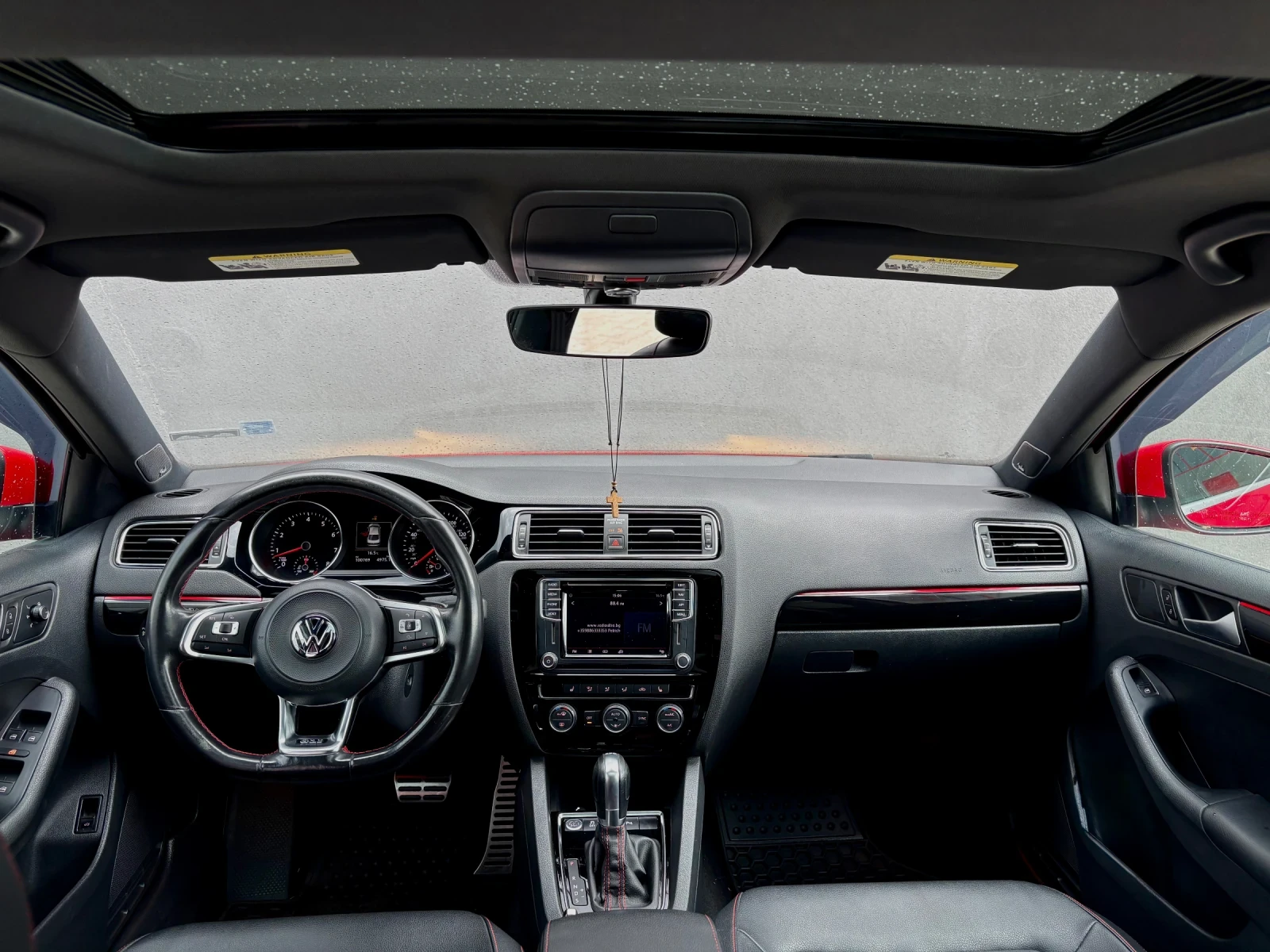 VW Jetta GLI2.0TSI/GTI/DSG/FACE/211КС/ТОП/ЛЮК/КАМЕРА/EU6, снимка 8 - Автомобили и джипове - 53776775