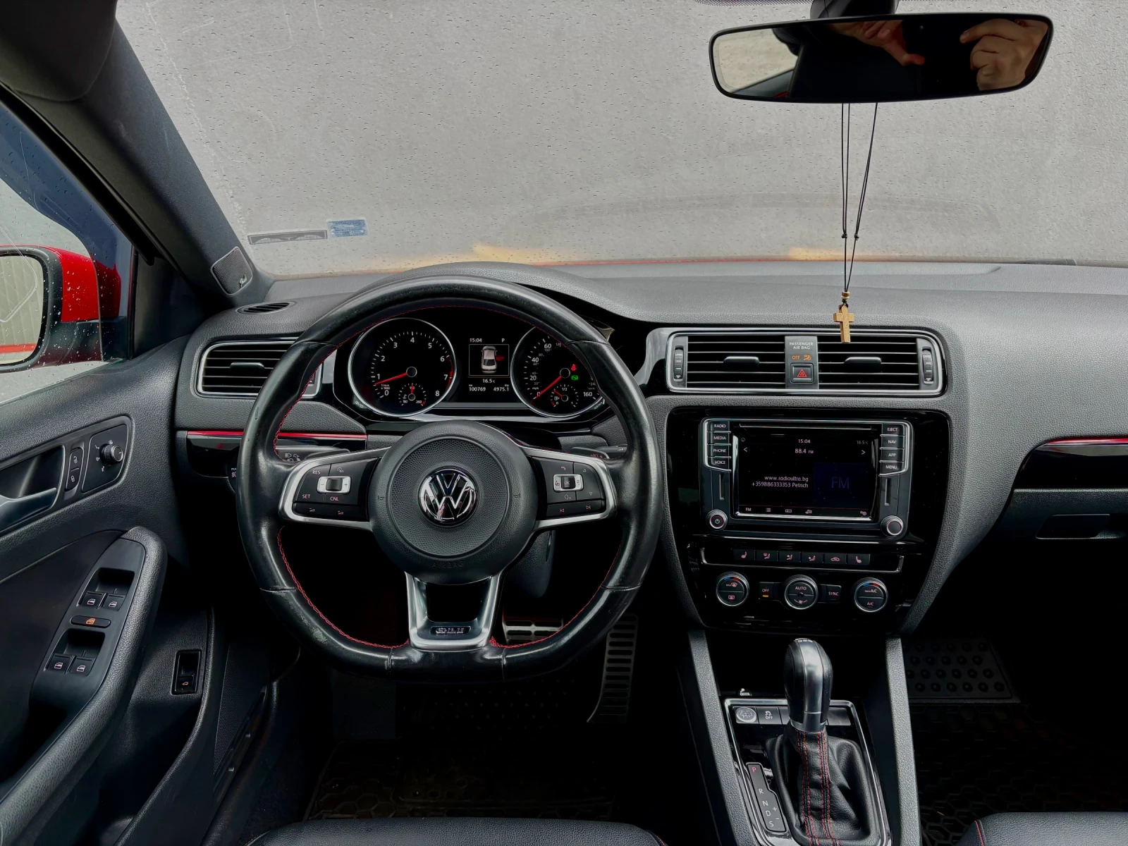 VW Jetta GLI2.0TSI/GTI/DSG/FACE/211КС/ТОП/ЛЮК/КАМЕРА/EU6, снимка 9 - Автомобили и джипове - 53776775