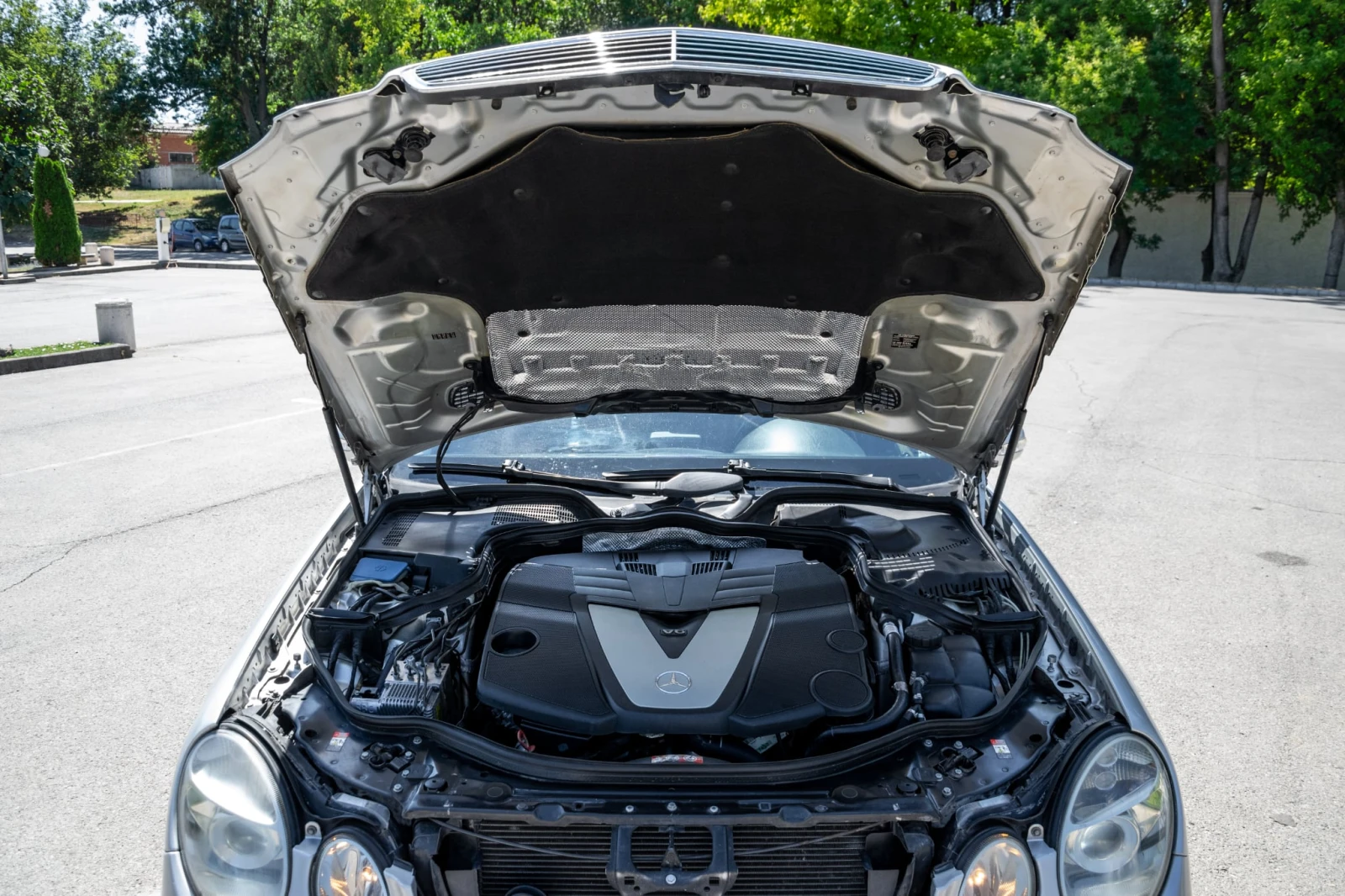 Mercedes-Benz E 320, снимка 17 - Автомобили и джипове - 54877798