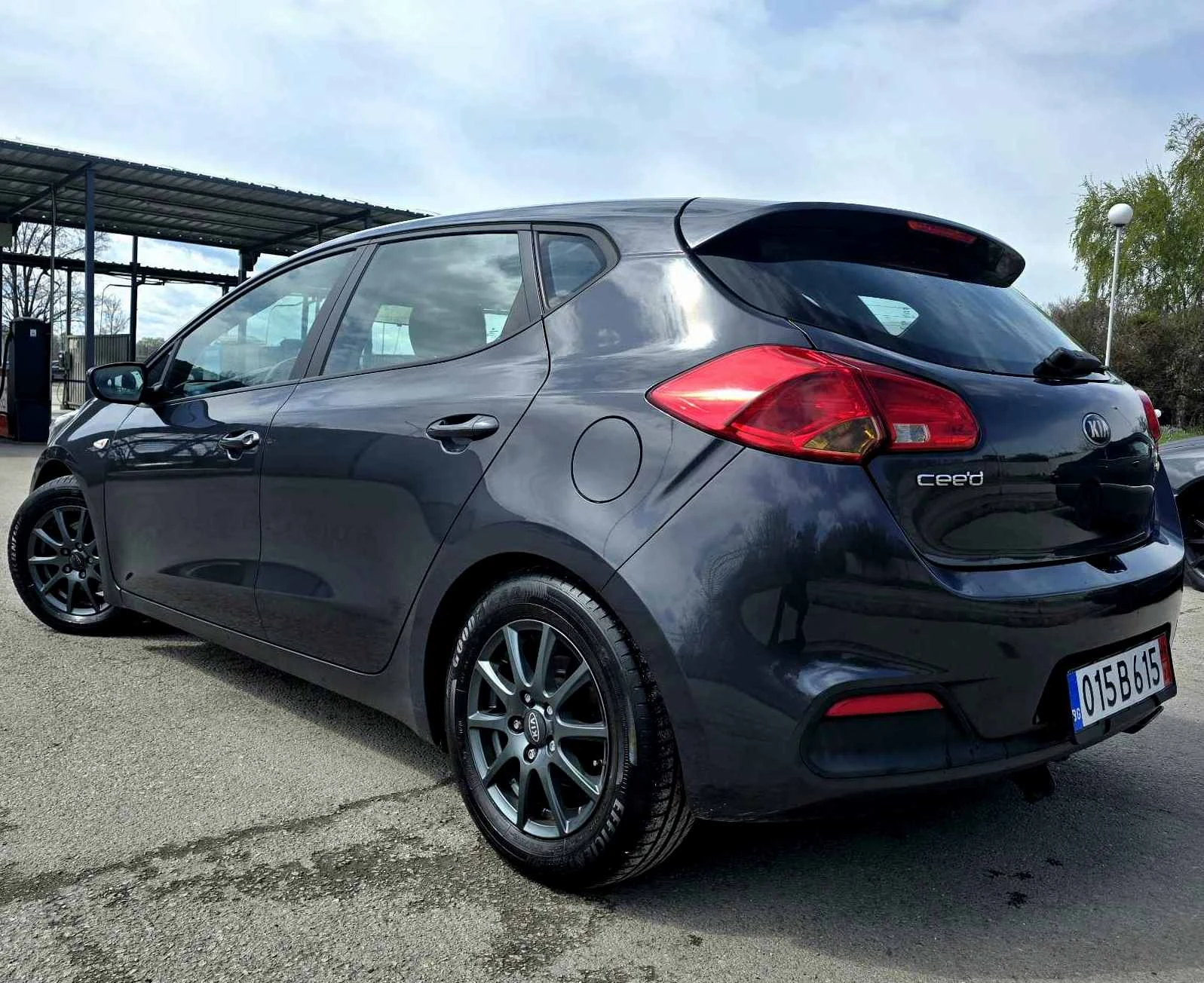 Kia Ceed KATO НОВ/1.6i/135hp - изображение 5