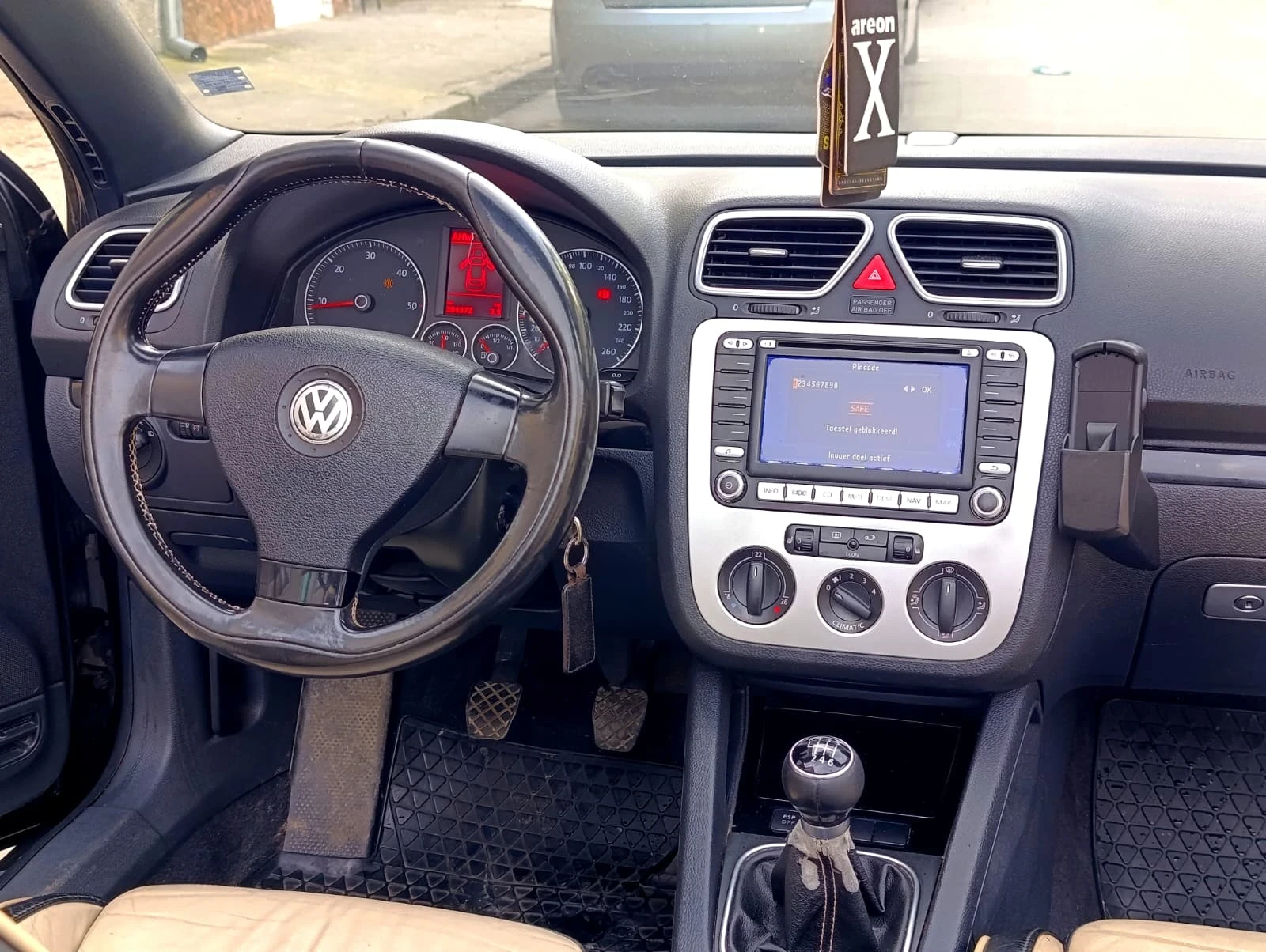 VW Eos 2.0 TDI-140к.с., снимка 16 - Автомобили и джипове - 53878628
