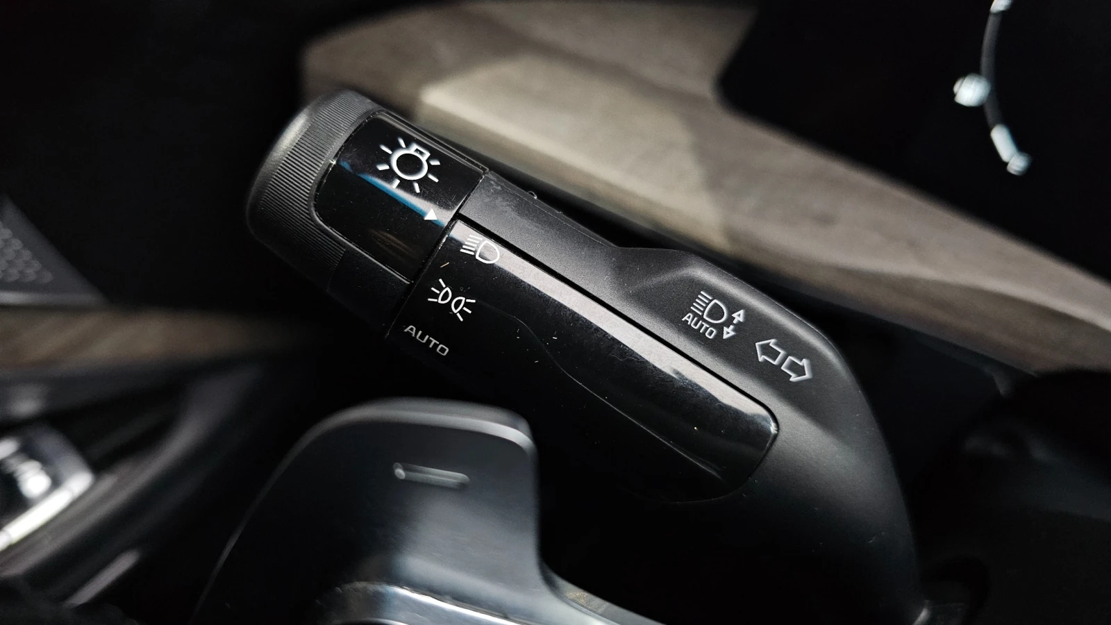 Kia K8 Prestige, снимка 16 - Автомобили и джипове - 54838196