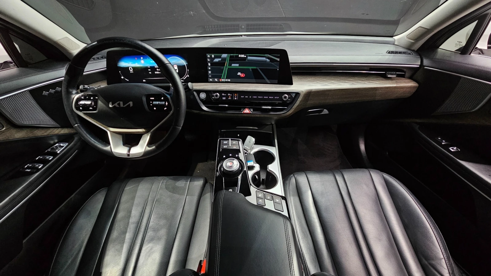 Kia K8 Prestige, снимка 8 - Автомобили и джипове - 54838196