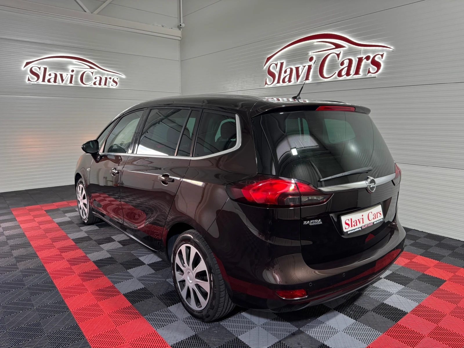 Opel Zafira Tourer 1.4 turbo 120 h.p. | COSMO | 7 МЕСТЕН , снимка 4 - Автомобили и джипове - 55141415