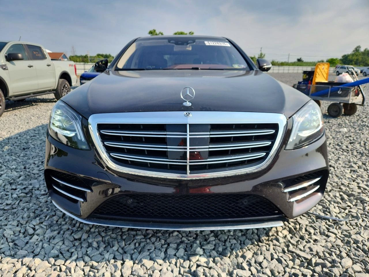 Mercedes-Benz S 560 4MATIC AMG PKG| HUD| BURMESTER| DISTR| ОБДУХ, снимка 2 - Автомобили и джипове - 55413291