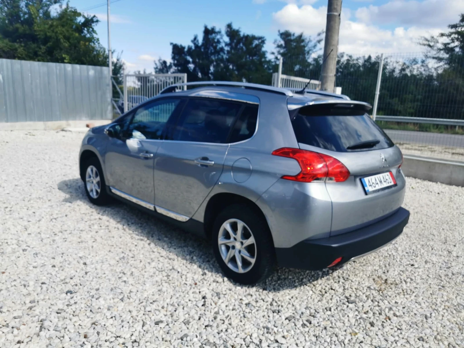 Peugeot 2008, снимка 3 - Автомобили и джипове - 55704530