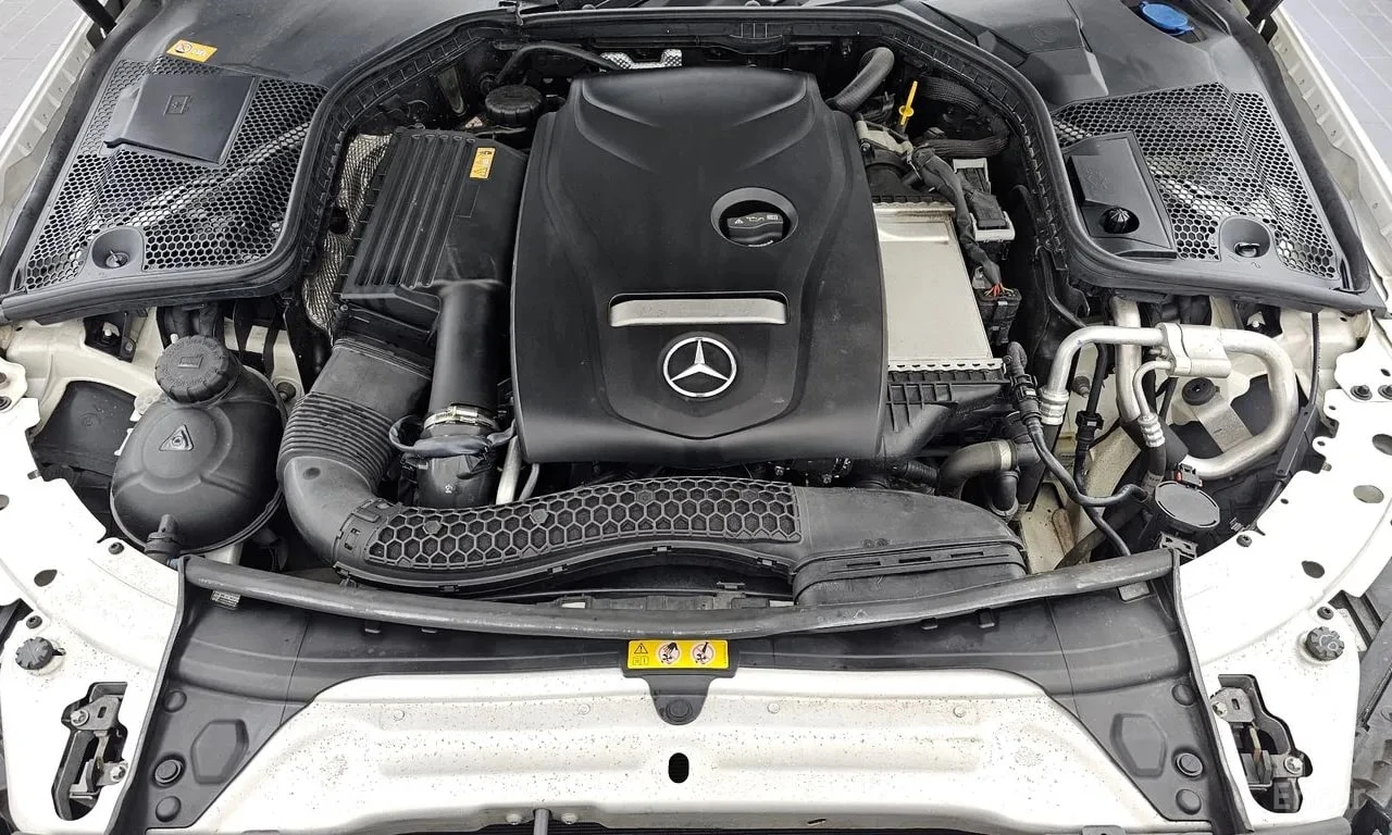 Mercedes-Benz C 200 Coupe 7G-Tronic C43-Пакет , снимка 6 - Автомобили и джипове - 55799876