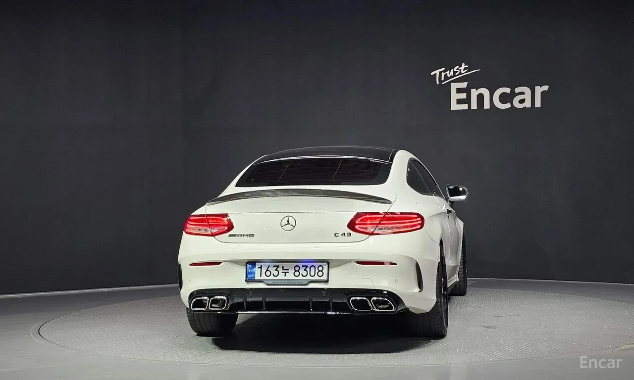 Mercedes-Benz C 200 Coupe 7G-Tronic C43-Пакет , снимка 4 - Автомобили и джипове - 55799876