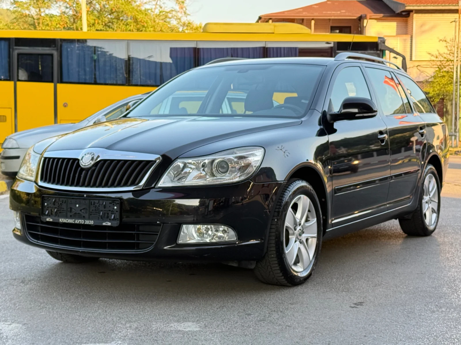 Skoda Octavia 1.6TDI Климатроник/217х км/Италия/ТОП !!, снимка 4 - Автомобили и джипове - 55939418