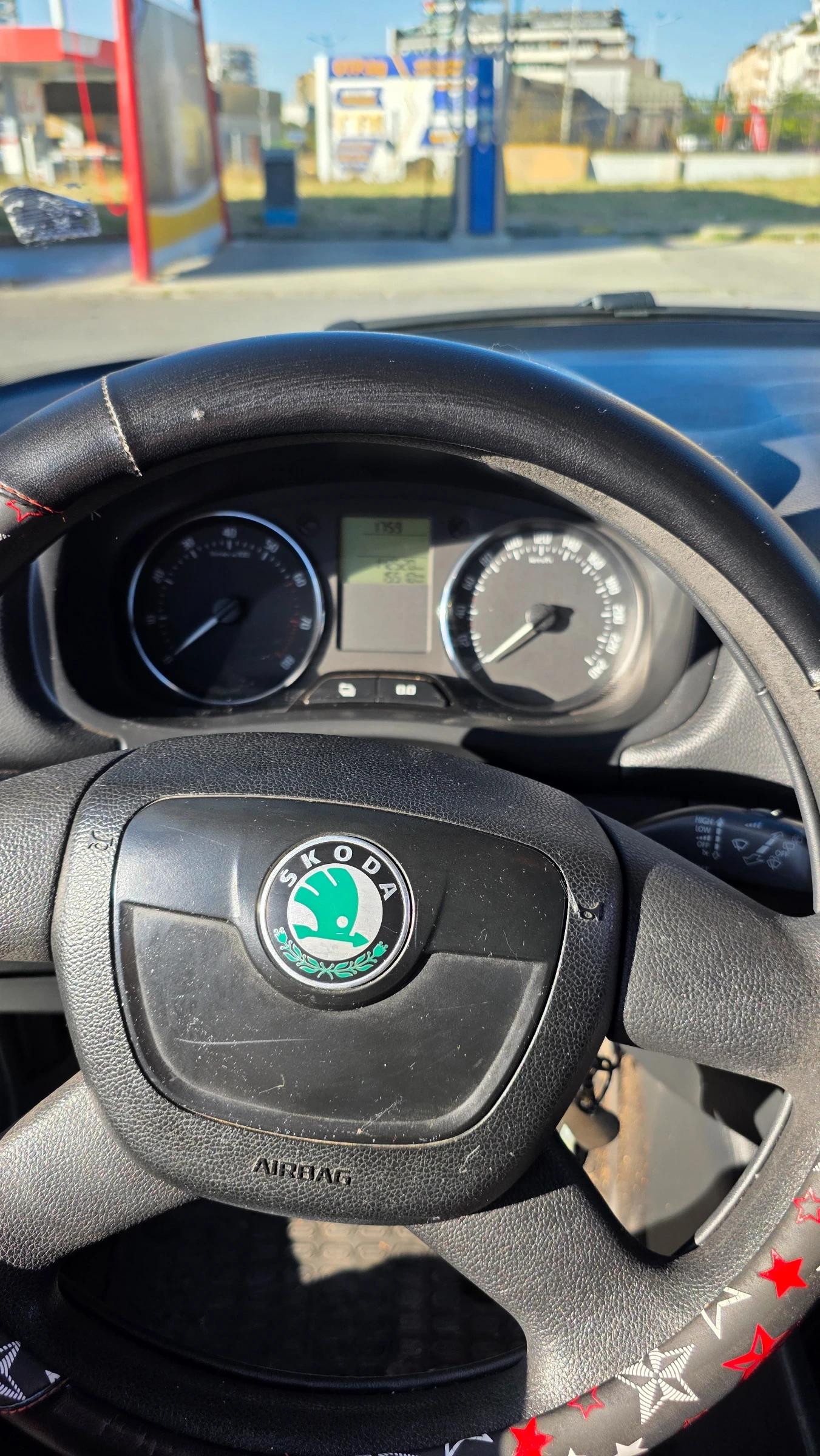 Skoda Fabia, снимка 11 - Автомобили и джипове - 55980520