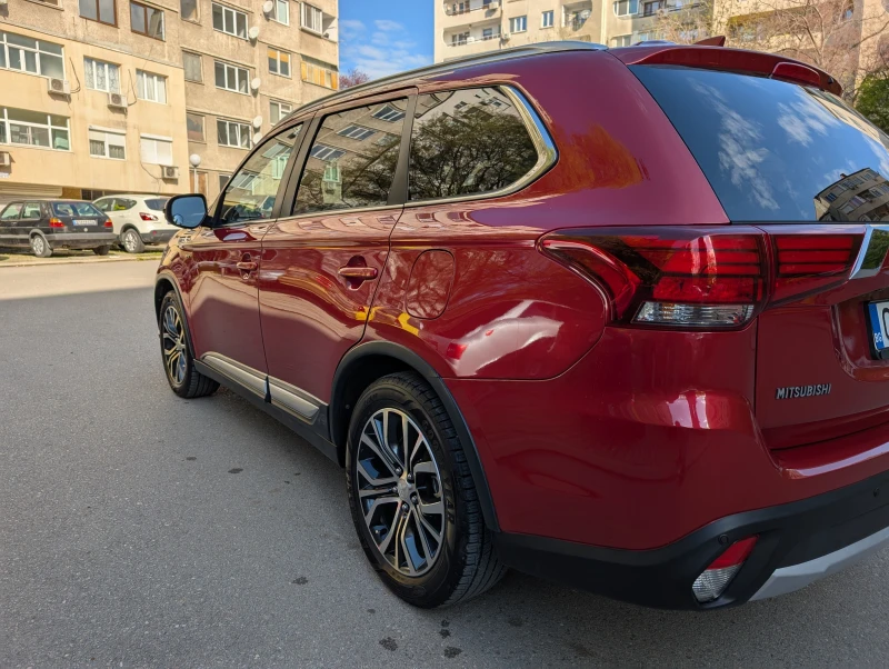Mitsubishi Outlander 3.0 v6 224кс S-AWC 6АТ ГАЗ, снимка 8 - Автомобили и джипове - 52319990
