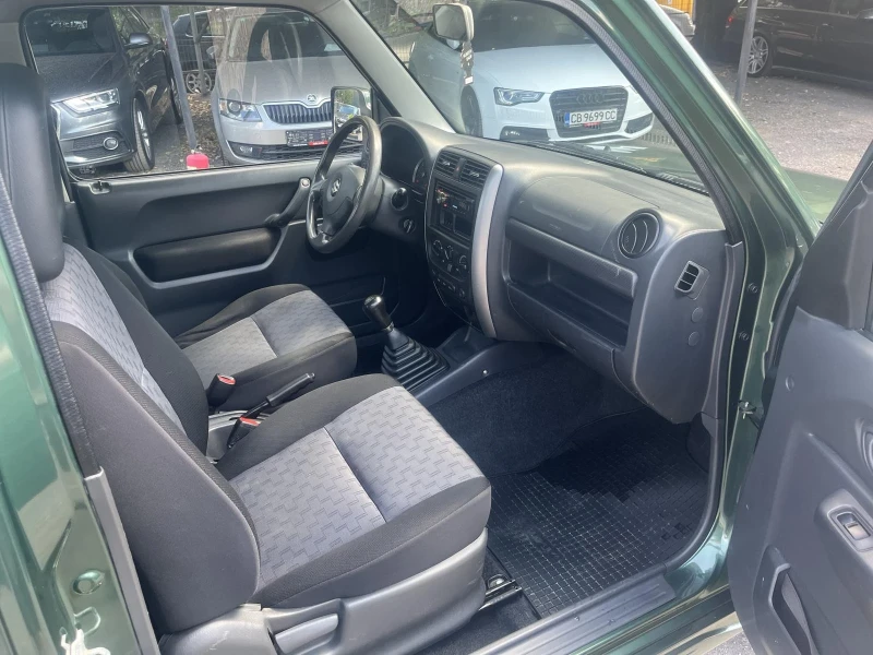 Suzuki Jimny, снимка 10 - Автомобили и джипове - 52015773