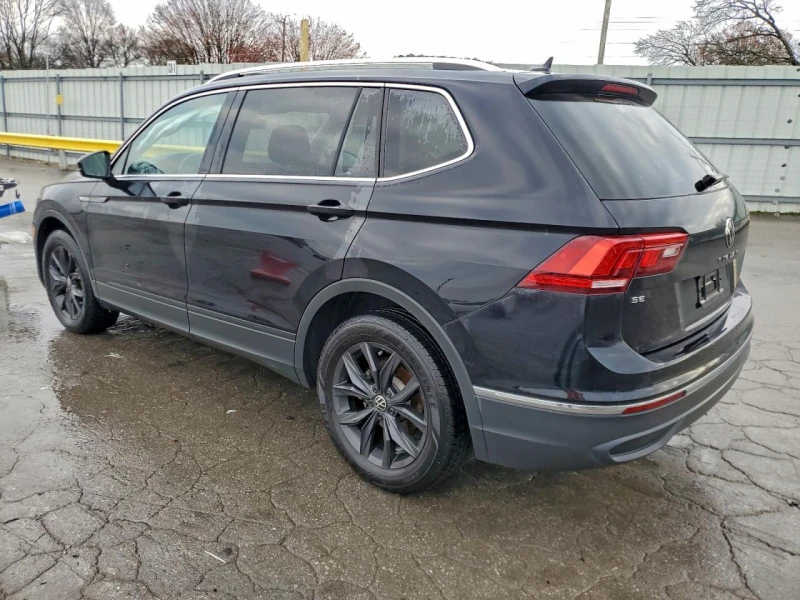 VW Tiguan 2.0T SE FWD, снимка 2 - Автомобили и джипове - 53278178