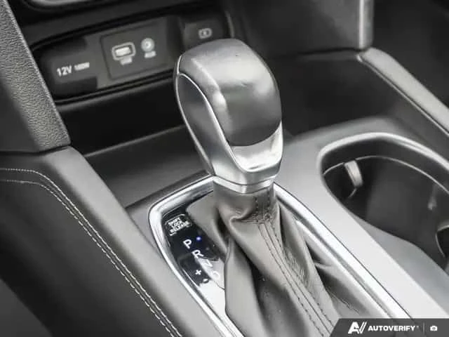 Hyundai Santa fe * Luxury * ДИСТРОНИК * 360 * PANO, снимка 15 - Автомобили и джипове - 54151024