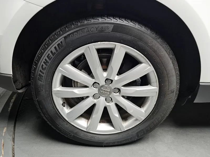 Audi Q5 2.0 TDI Quattro, снимка 5 - Автомобили и джипове - 55129979