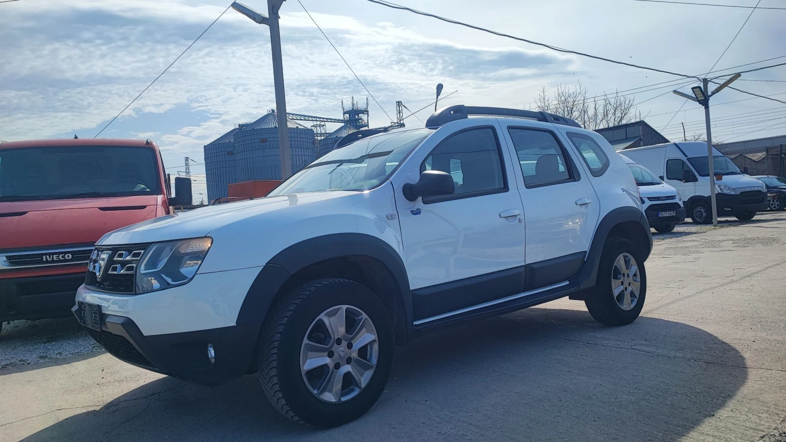 Dacia Duster 1.6i GPL  - изображение 5