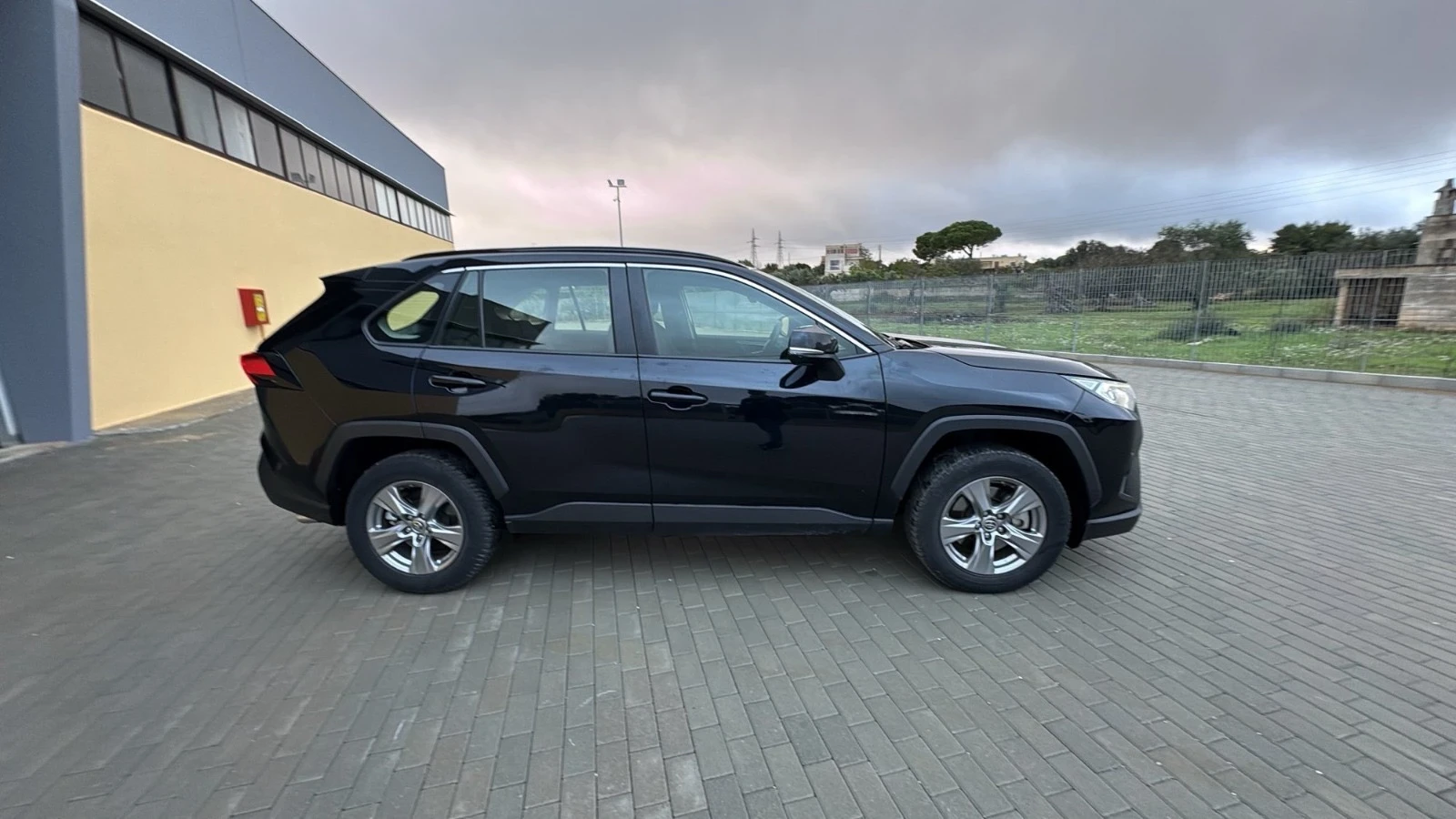Toyota Rav4 !!!ОЧАКВАН ВНОС!!! ГАРАНЦИЯ ! 2.5 VVT-i Business  - изображение 3