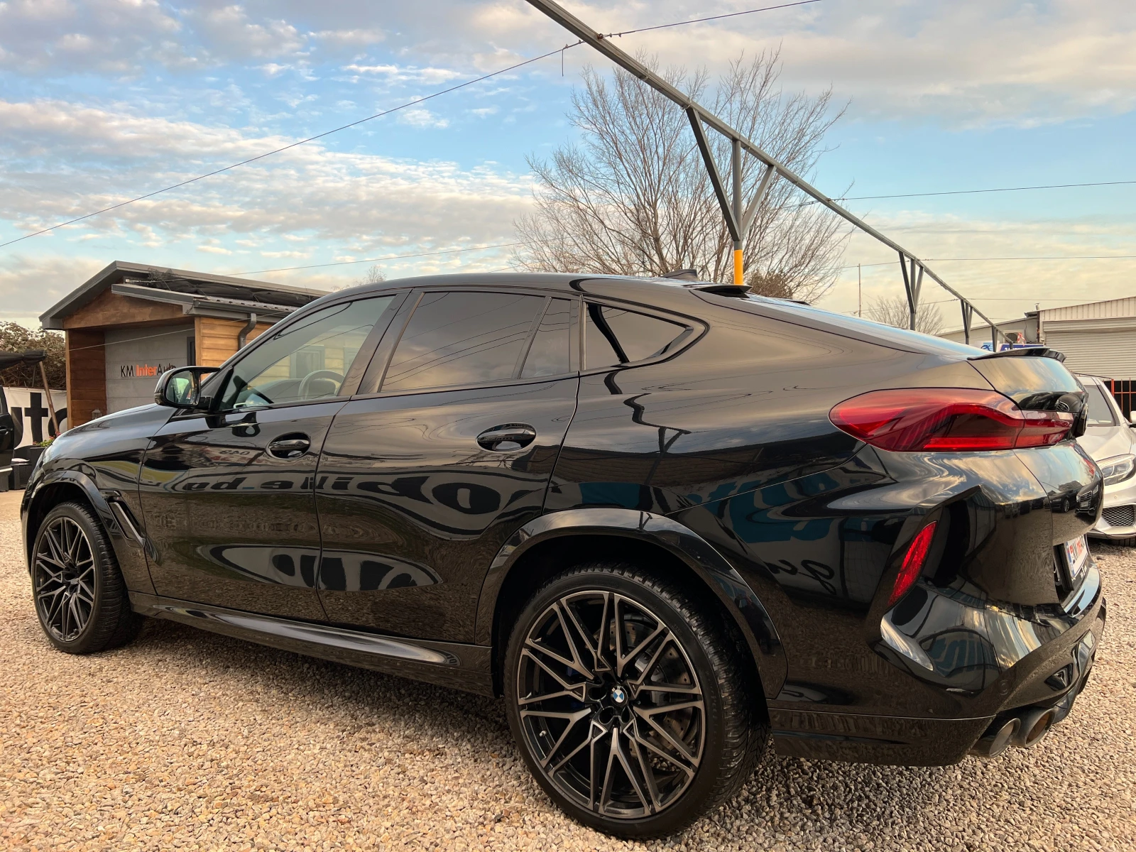 BMW X6 M Competition - изображение 6