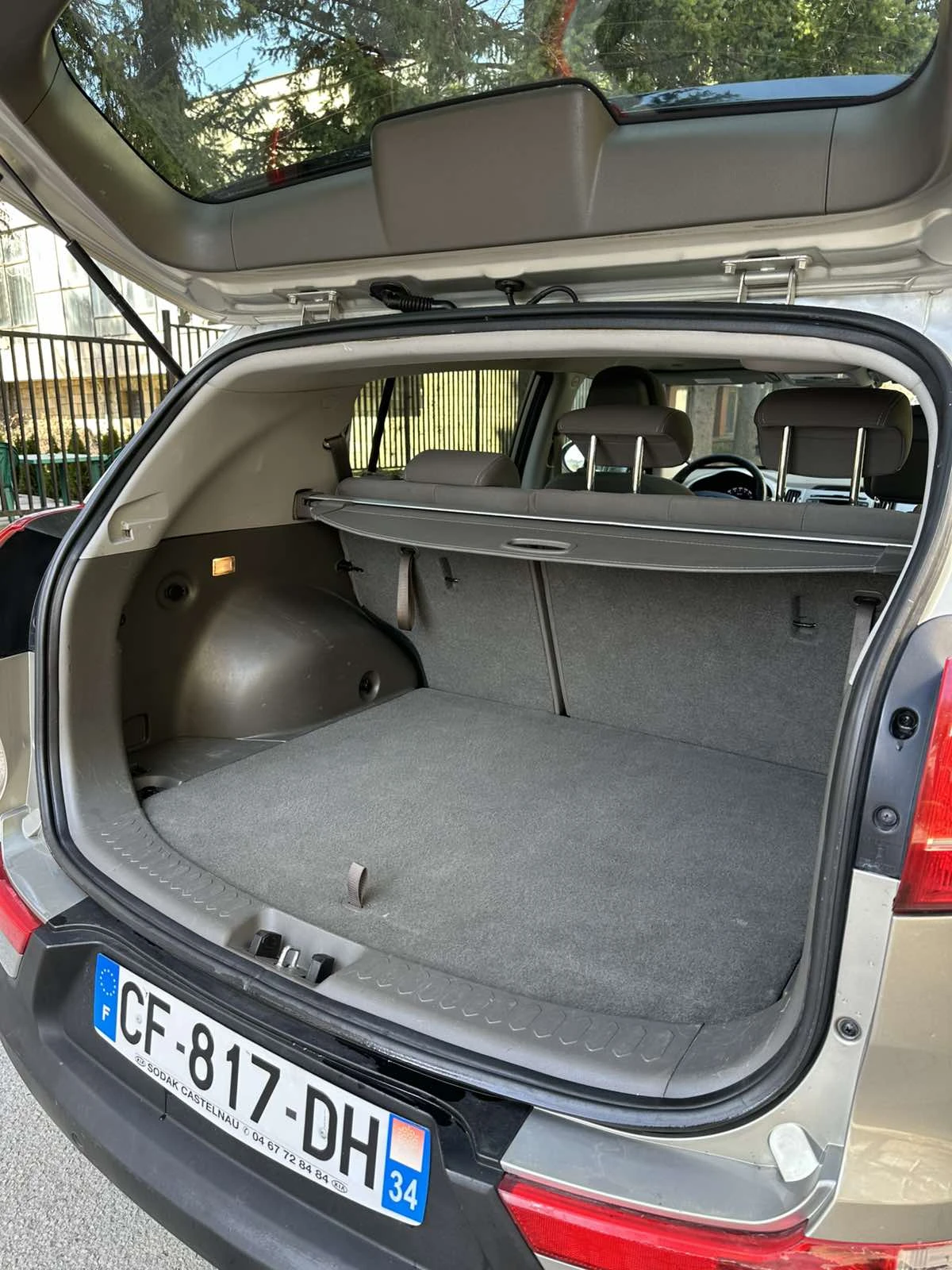 Kia Sportage  2.0CRDI 4x4 PANORAMA, снимка 7 - Автомобили и джипове - 53894253