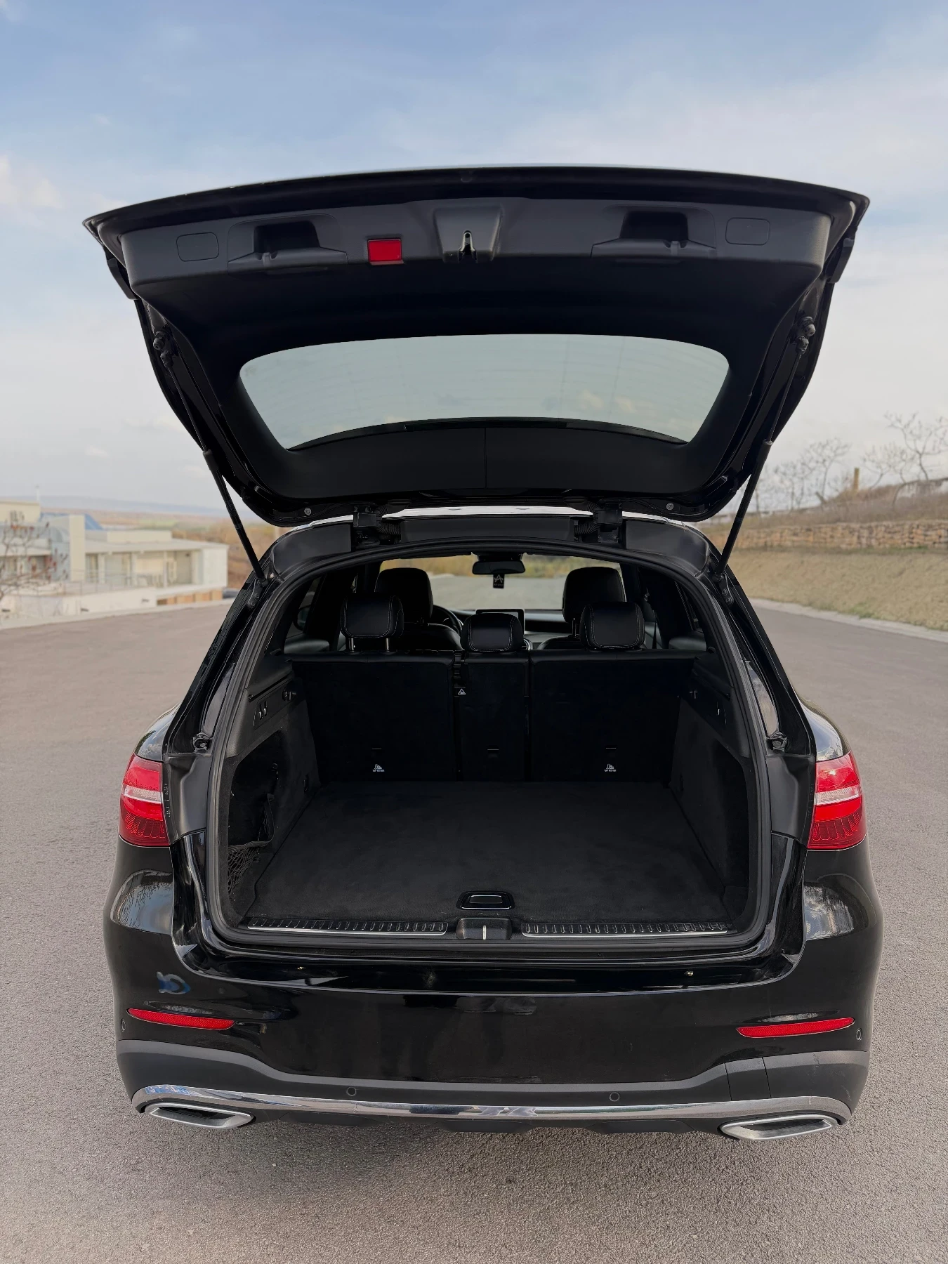 Mercedes-Benz GLC 250 GLC 250d 4MATIC AMG, снимка 5 - Автомобили и джипове - 54197004