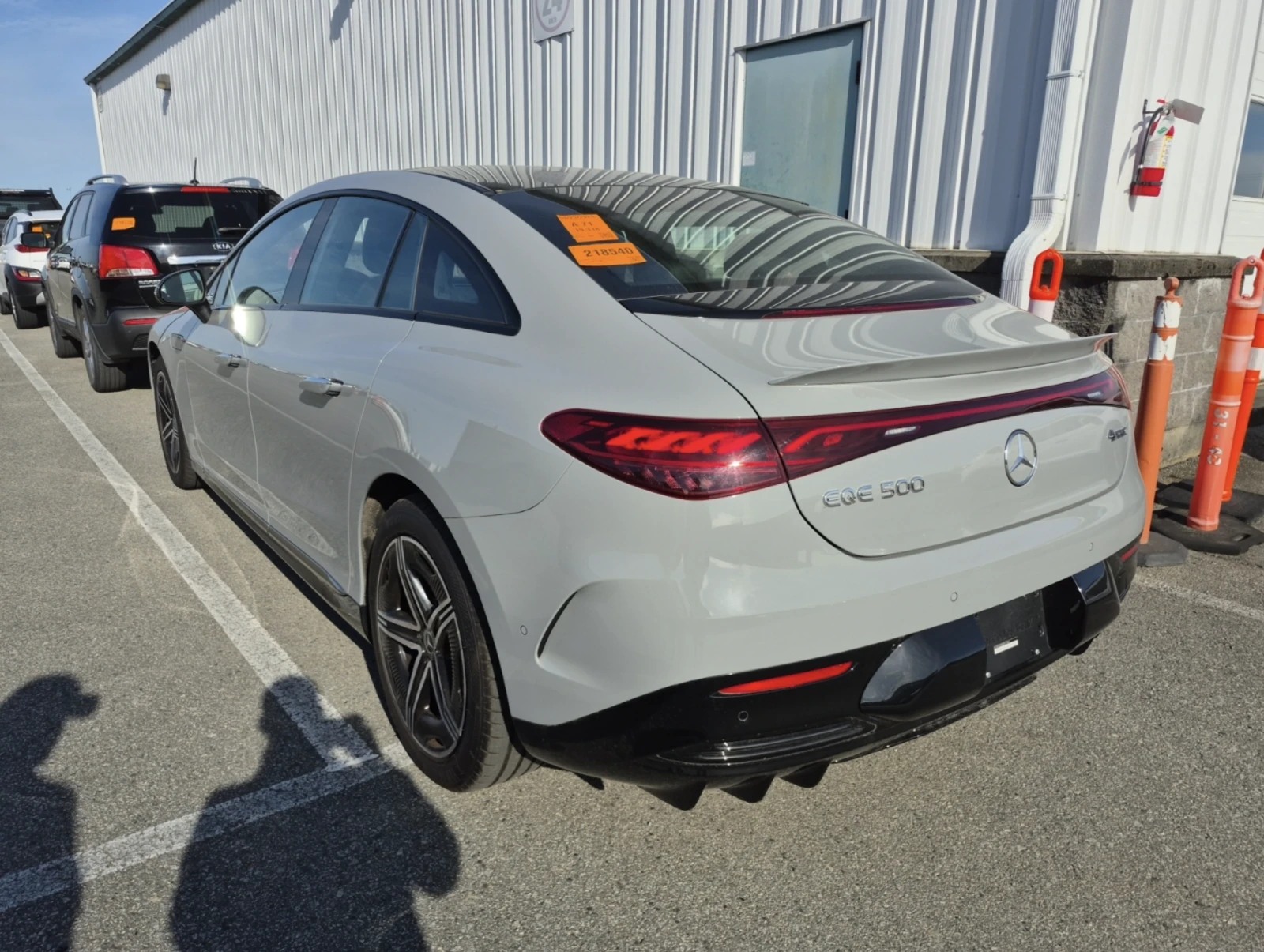 Mercedes-Benz EQE 2023 Mercedes-Benz EQE 500, снимка 4 - Автомобили и джипове - 54520230