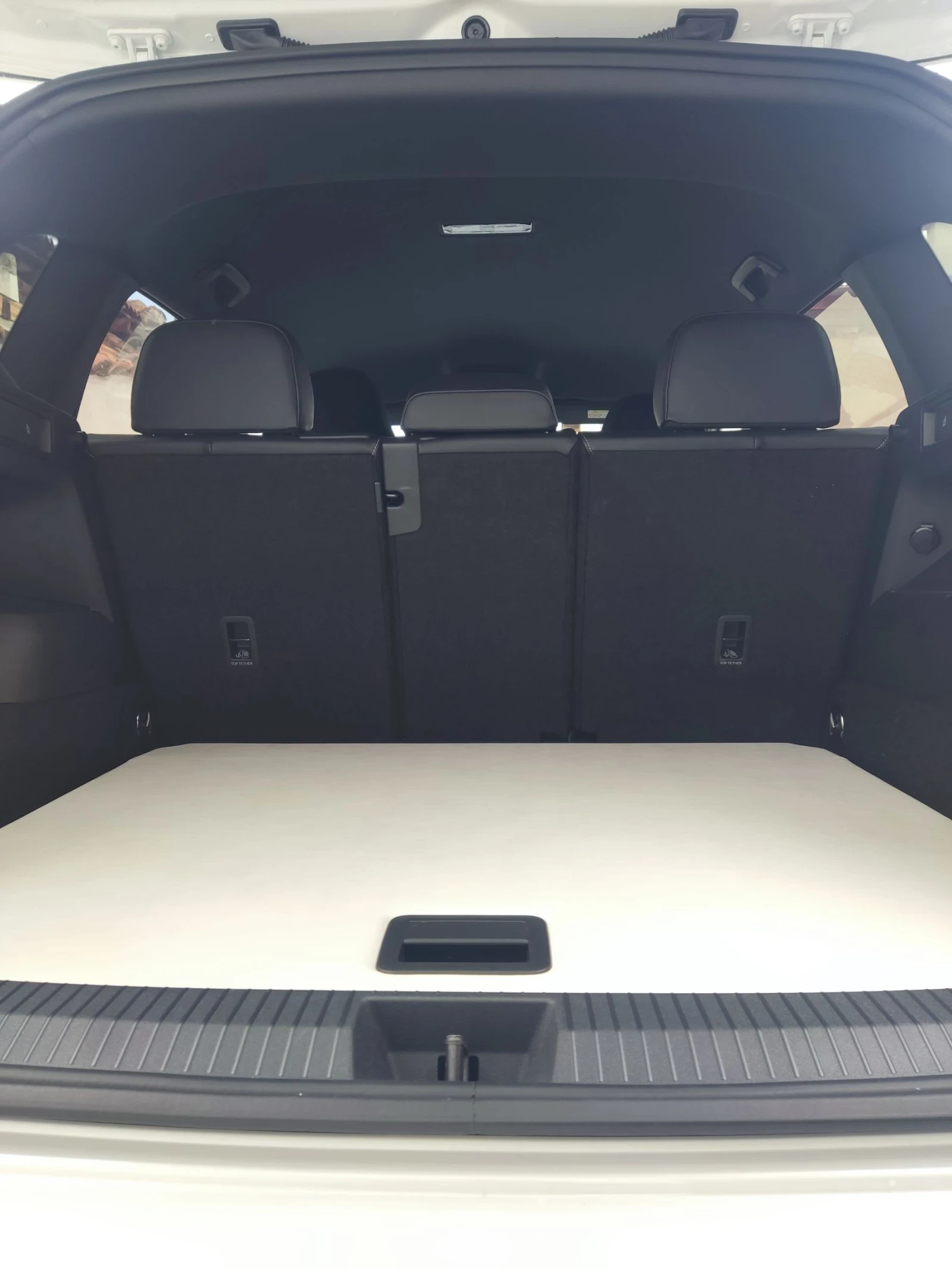 VW Tiguan R- Line 2.0TDI 4Motion , снимка 7 - Автомобили и джипове - 54652537