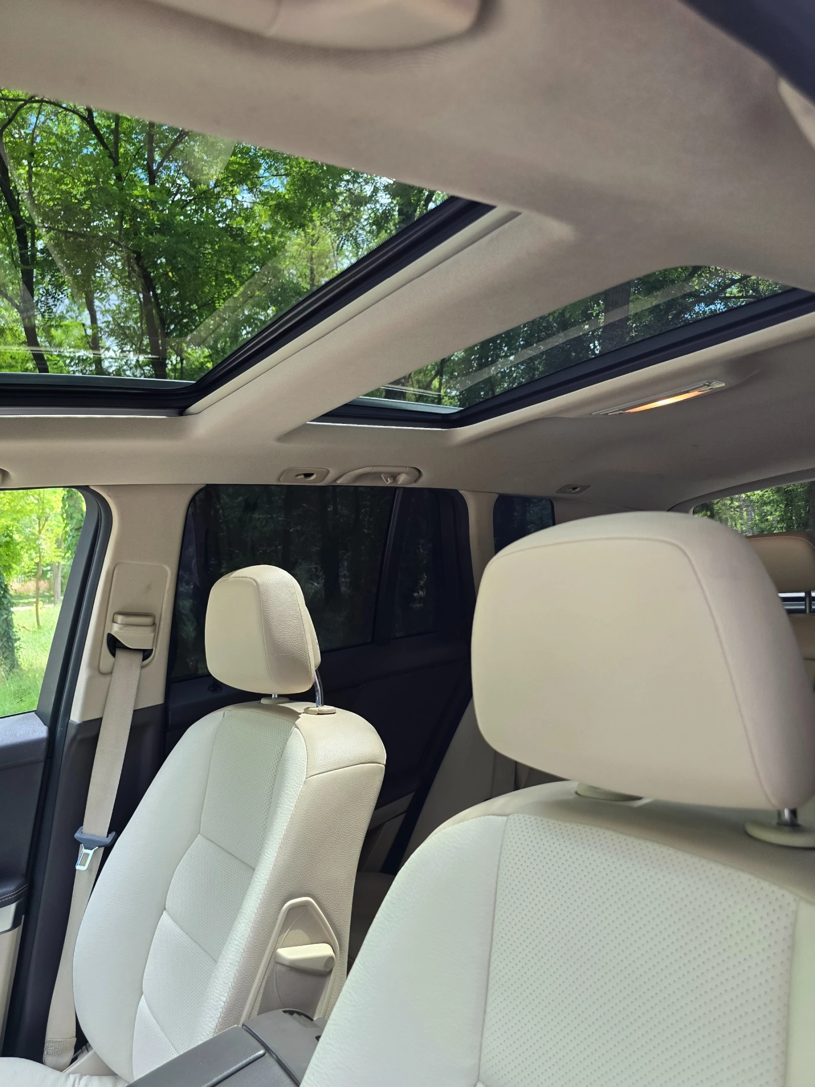 Mercedes-Benz GLK 250 BlueTec 4 matic, снимка 11 - Автомобили и джипове - 54947686