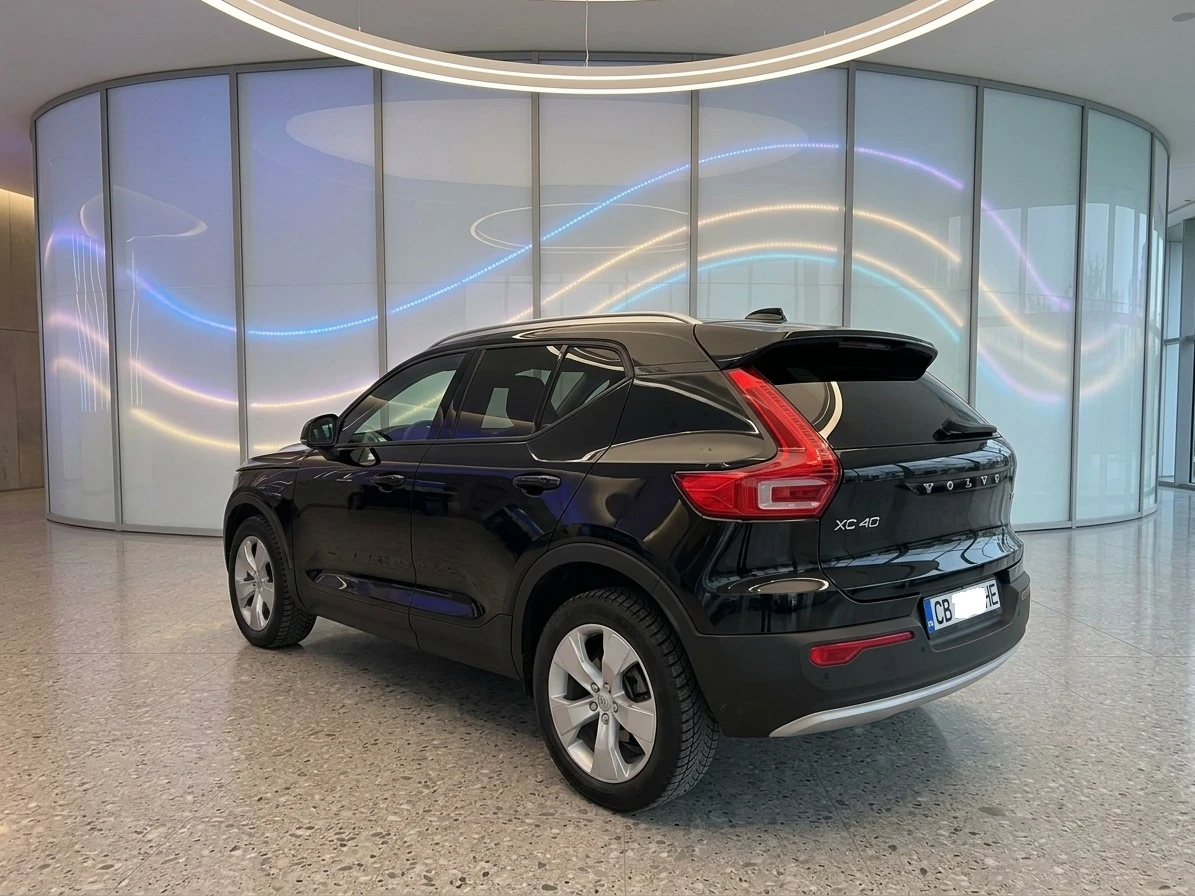 Volvo XC40 2020г, снимка 5 - Автомобили и джипове - 56429809