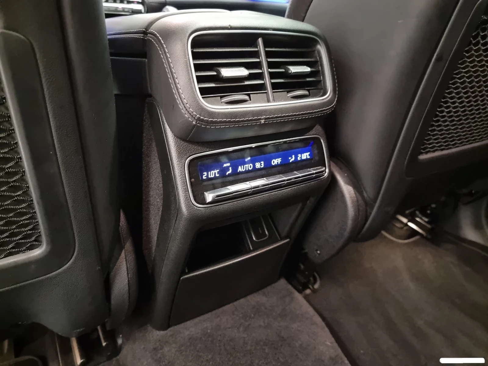Mercedes-Benz GLE 63 S AMG /4MATIC+ /HUD/22/BURMESTER/CARBON/EXHAUST | Mobile.bg � ����������� 13