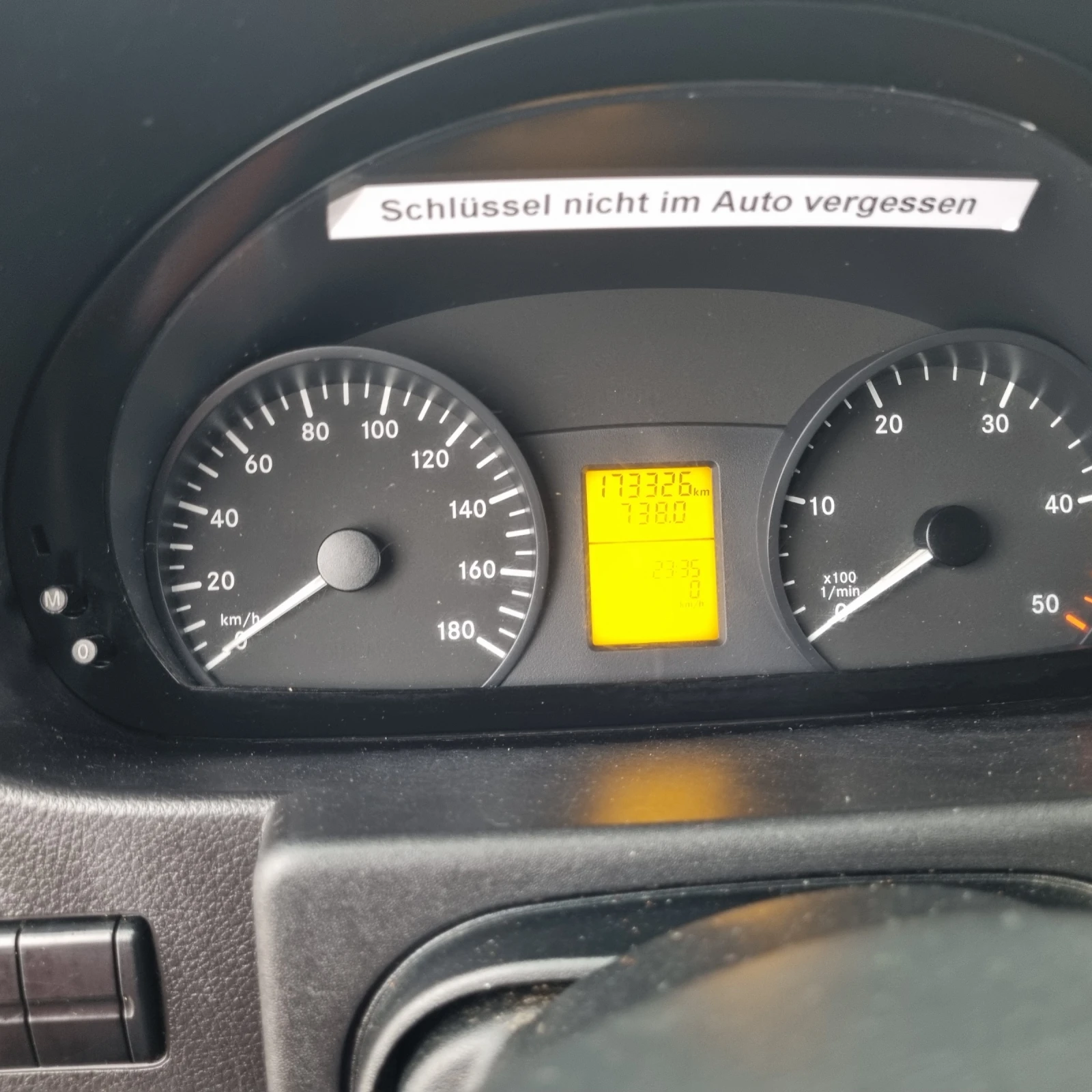 Mercedes-Benz Sprinter Нов Внос - изображение 8