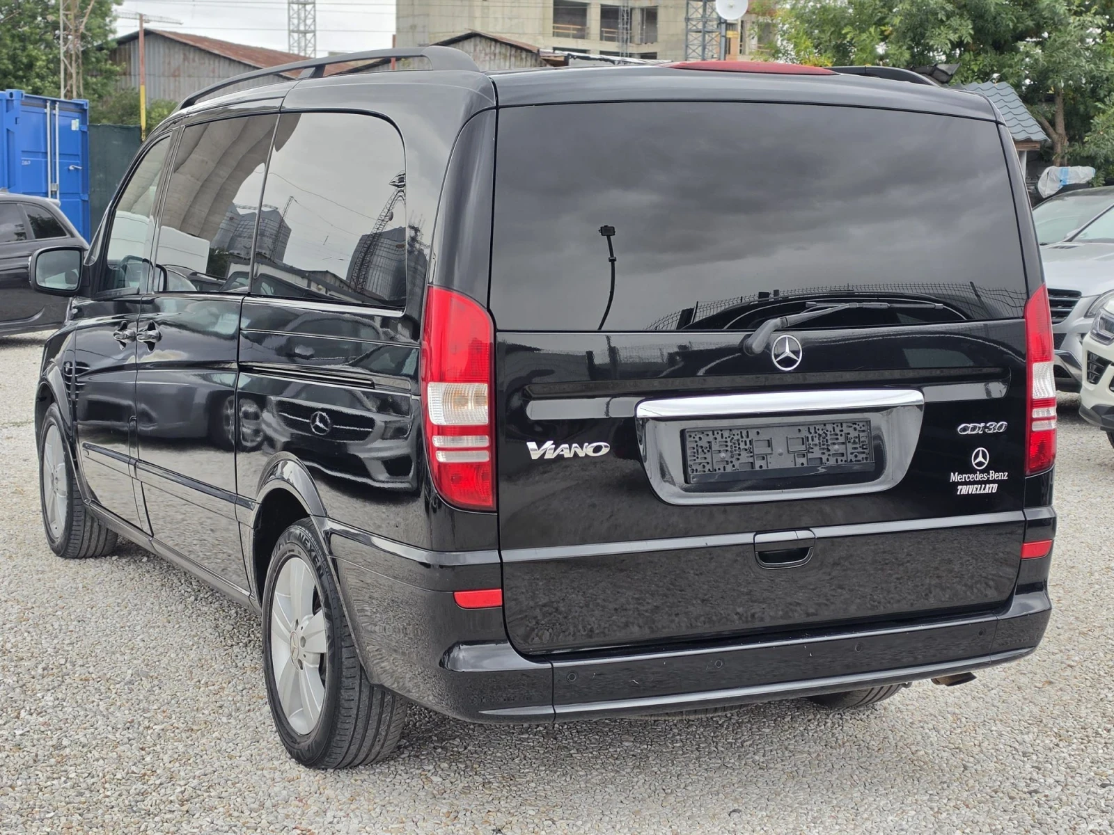 Mercedes-Benz Viano 3.0 CDI, снимка 6 - Бусове и автобуси - 56372840