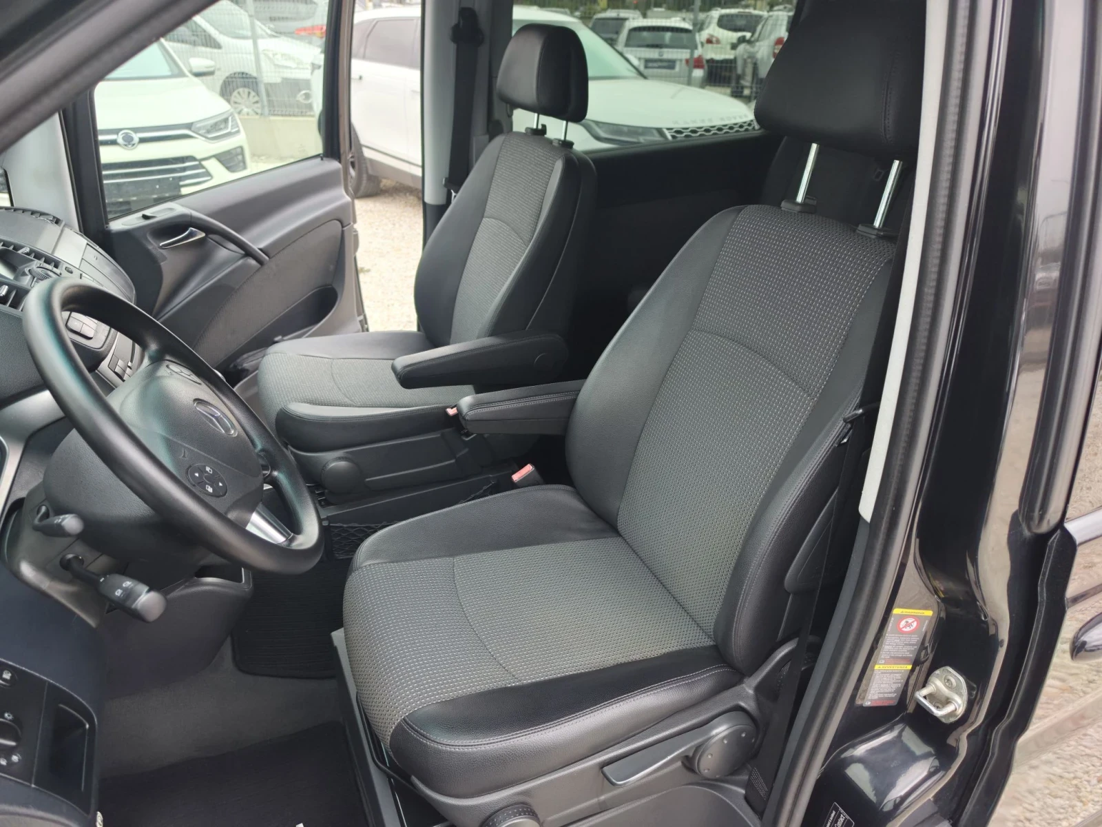 Mercedes-Benz Viano 3.0 CDI, снимка 7 - Бусове и автобуси - 56372840