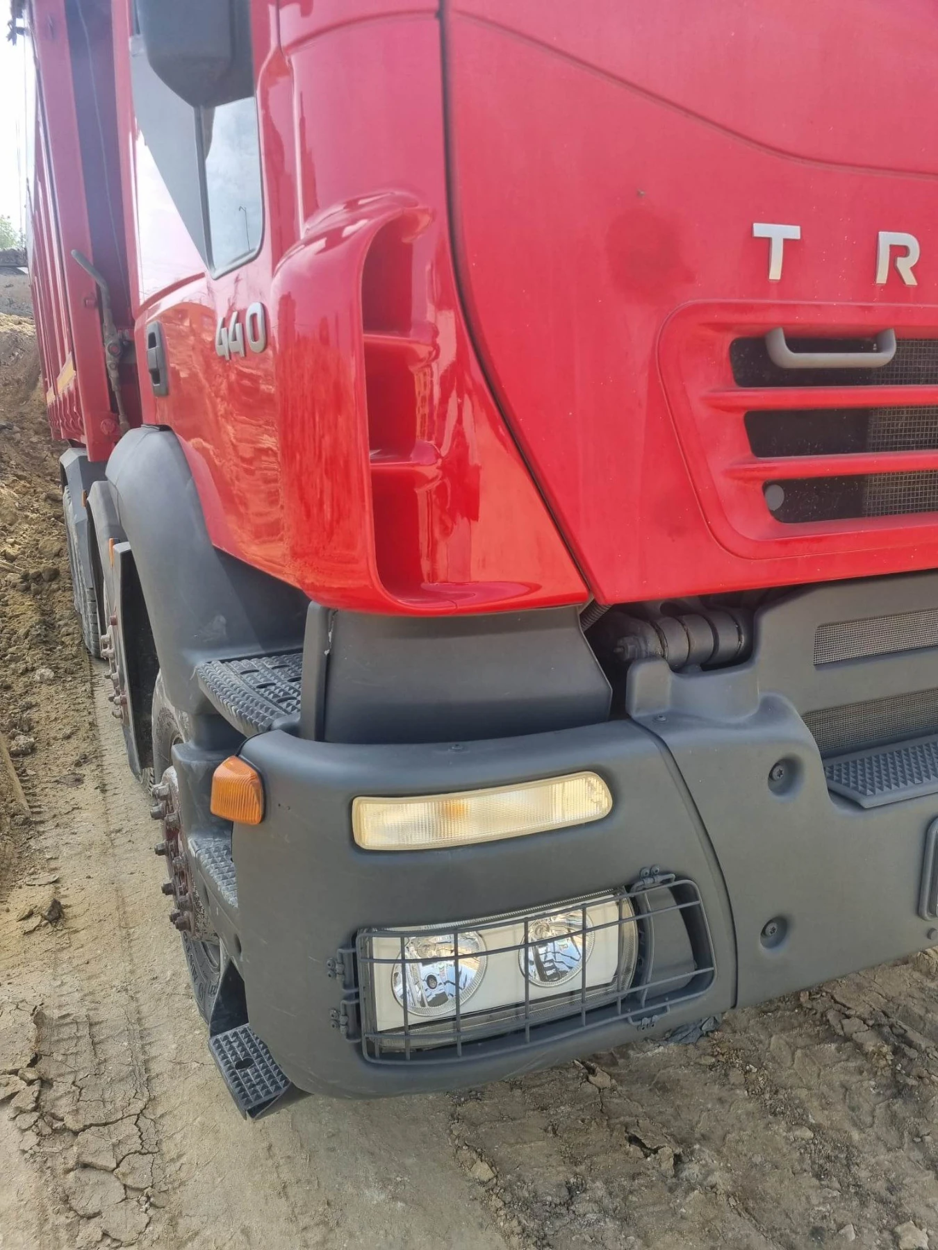 Iveco Trakker 440 - изображение 3