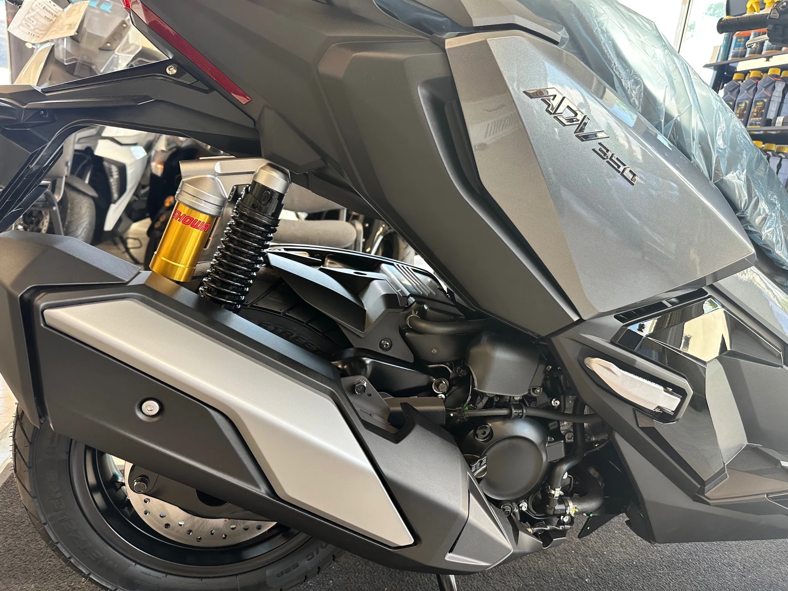 Honda X-ADV 350 Iridium Gray НОВ-0км., снимка 7 - Мотоциклети и мототехника - 55003115