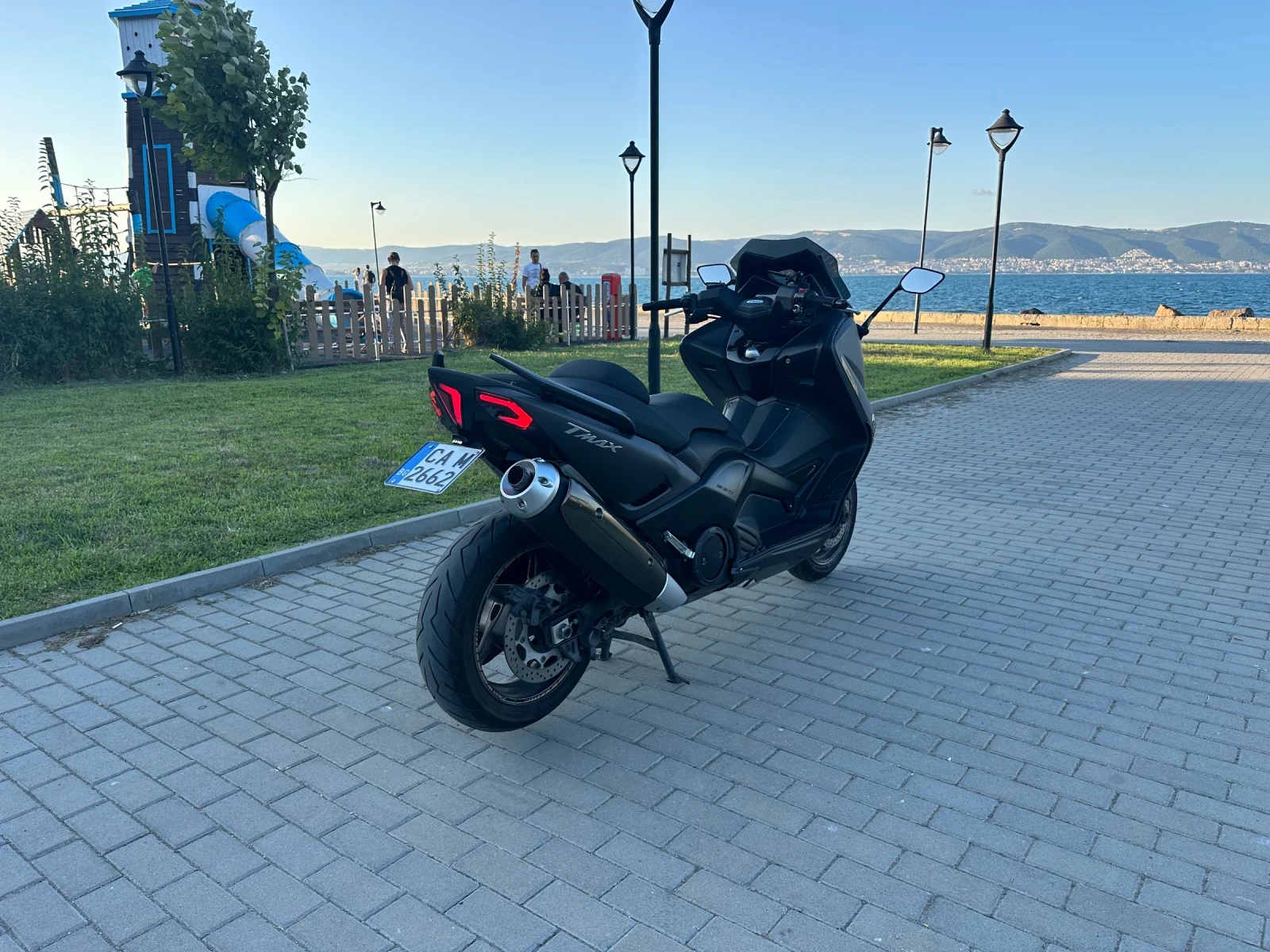 Yamaha T-max 530i, снимка 4 - Мотоциклети и мототехника - 55691477