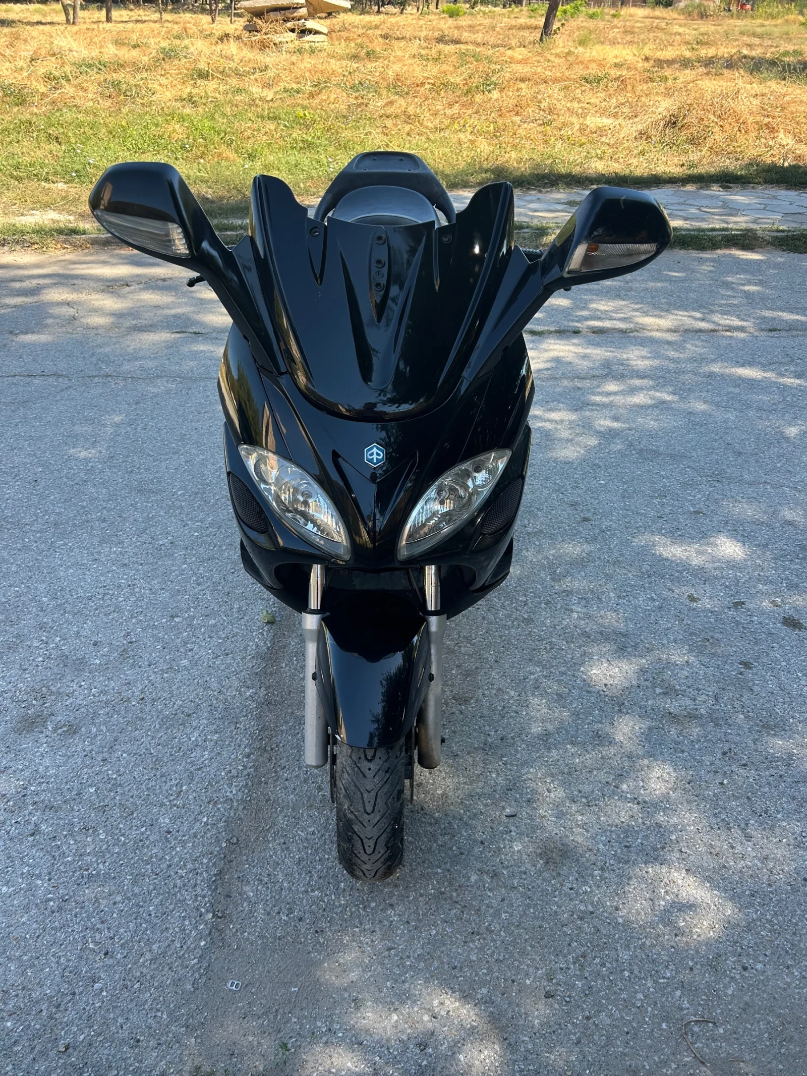 Piaggio X9