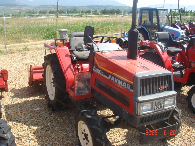 Трактор Kubota СКАЙТРАК, снимка 2 - Селскостопанска техника - 50735045