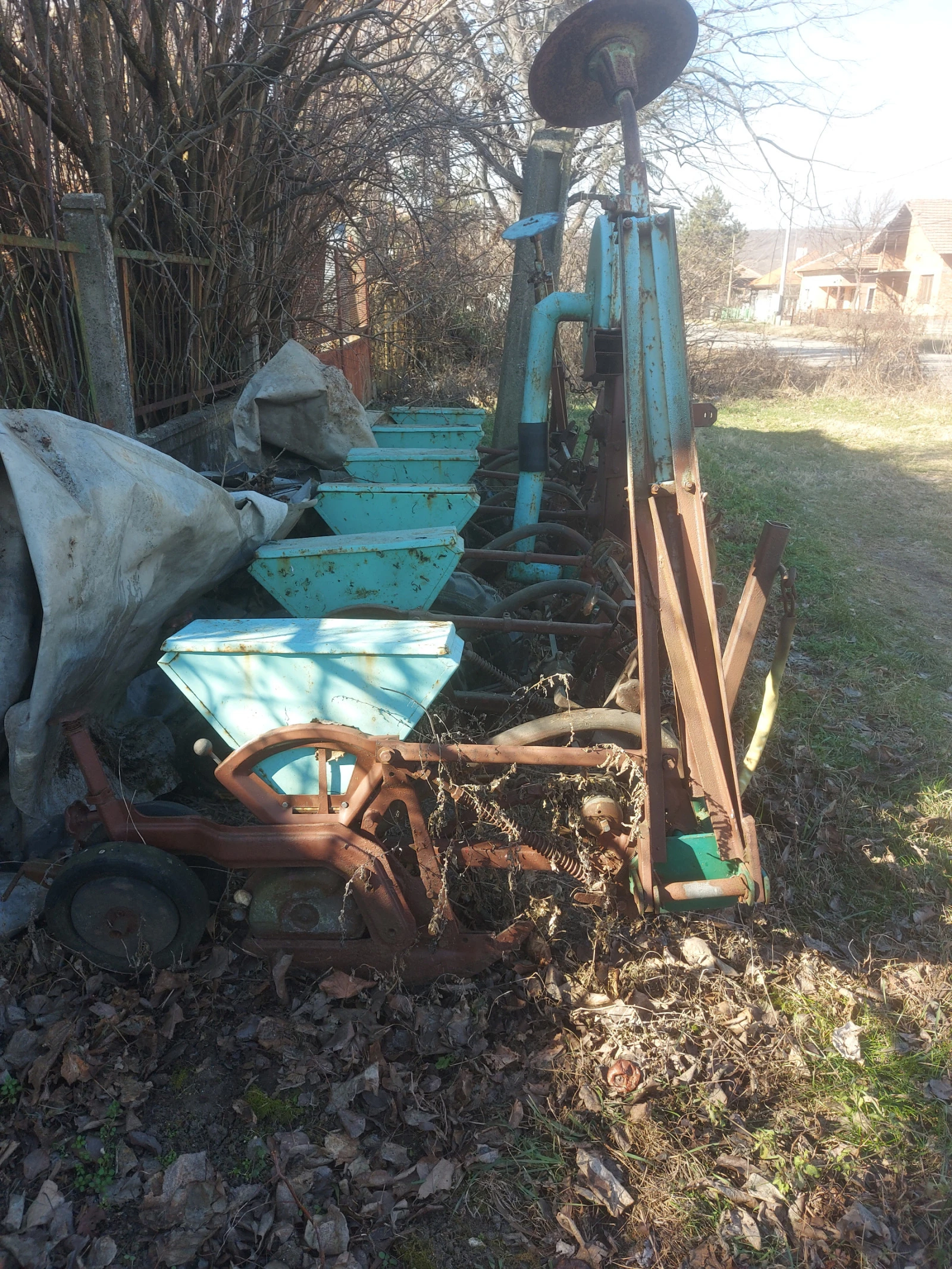 Сеялка Друга марка, снимка 1