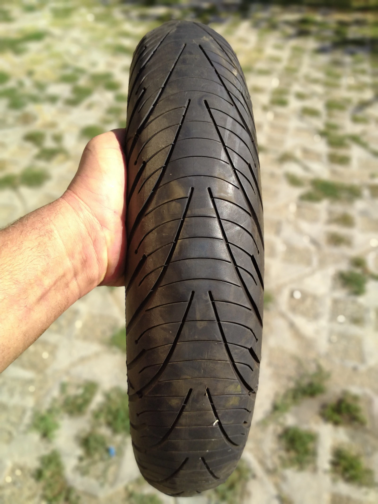 ���� 120/70 17 - | Mobile.bg � ����������� 1