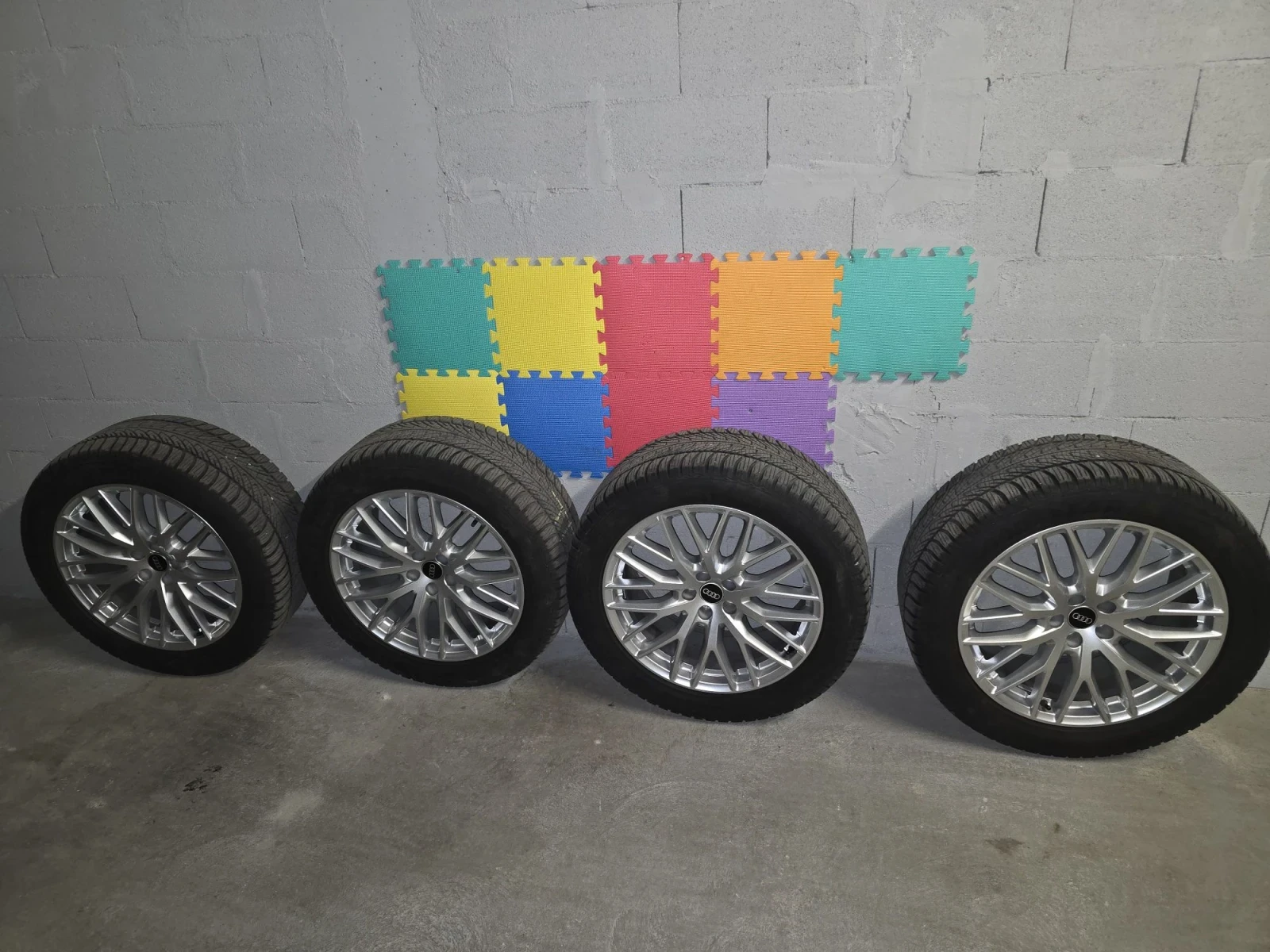 Гуми с джанти Goodyear 285/45R20, снимка 4 - Гуми и джанти - 55681567