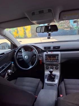 VW Passat 1.9 TDI High Line, снимка 13
