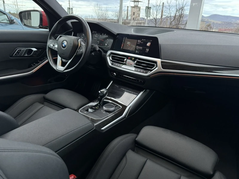 BMW 330 XI* SPORT LINE* LED, снимка 8 - Автомобили и джипове - 43893216