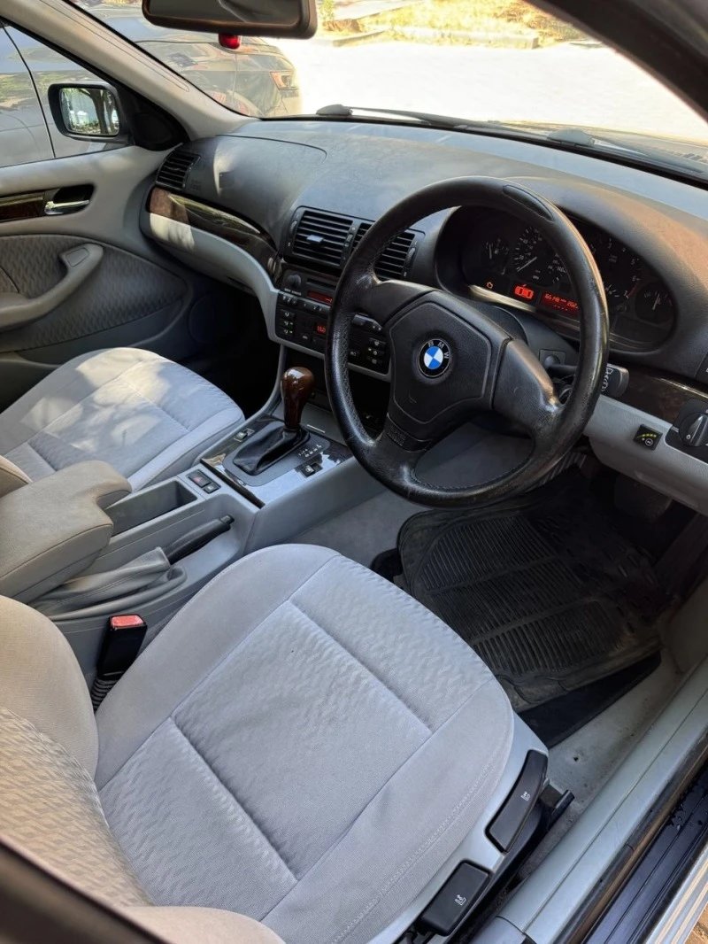 BMW 118, снимка 6 - Автомобили и джипове - 46540351