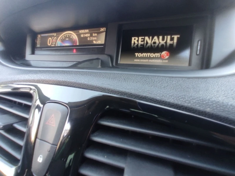 Renault Scenic 1.5DCi/AUTOMATIC/NAVi/FACELIFTE/110k.c., снимка 14 - Автомобили и джипове - 46582265